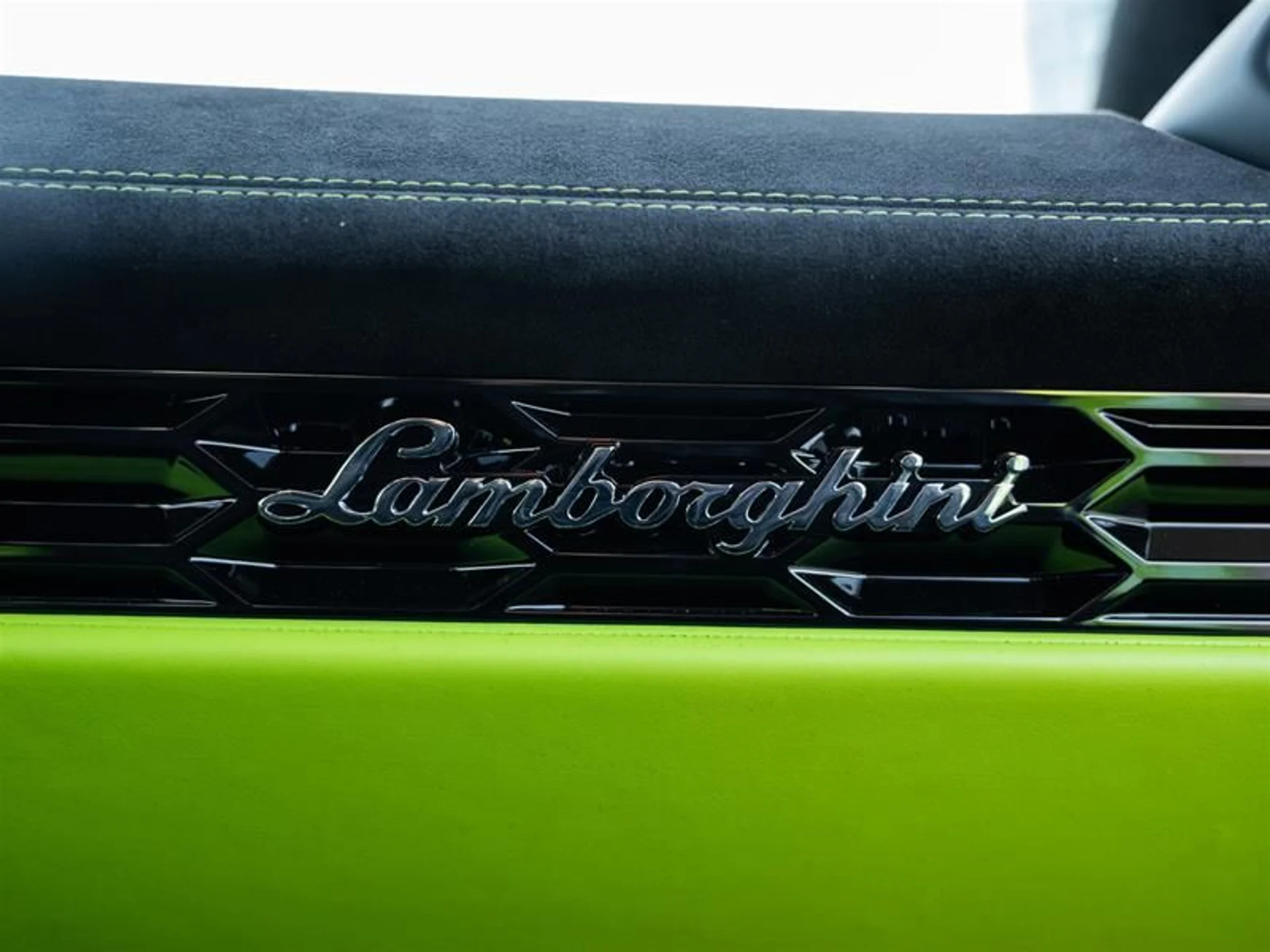 mph020_487503819_ocpq1fmp_3a9ca9fca4