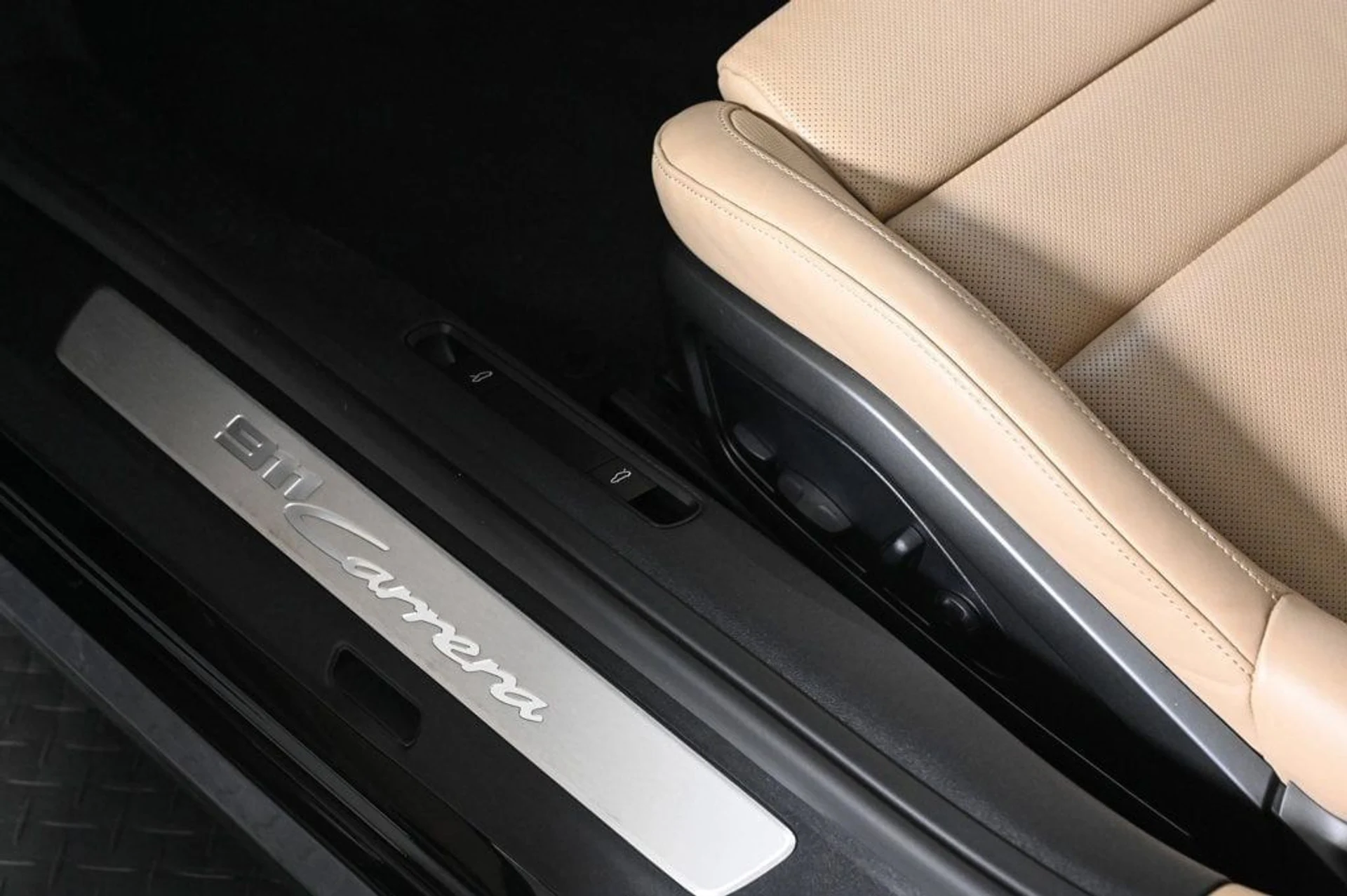 mph020_487820776_99fb441267b14f6e8e89bb136a4e6159_be231ef1da