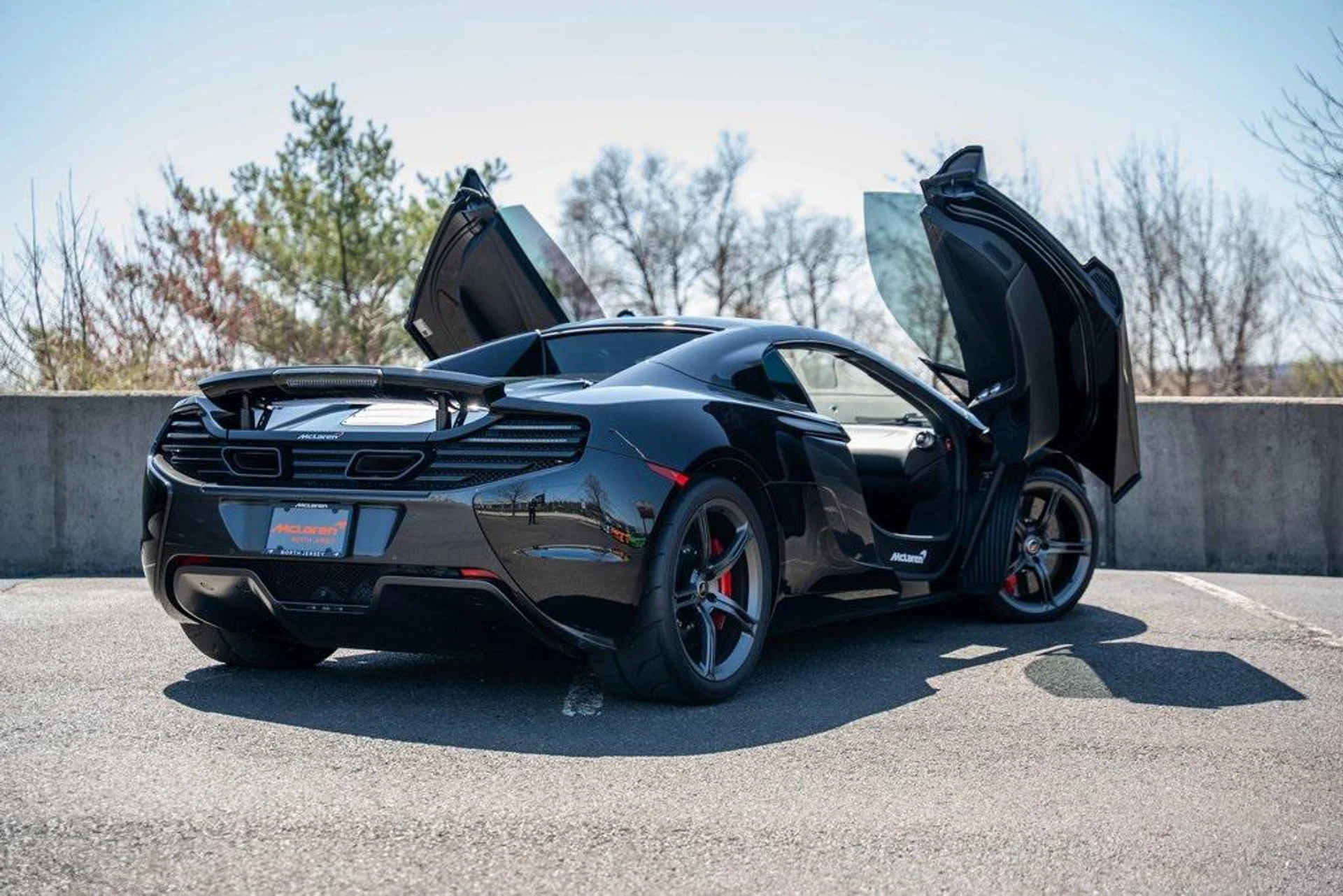 mph020_489012866_GUY_Br17gc73_Su0yxxcz_HYAHI_8_Rs_4f92fb44e3