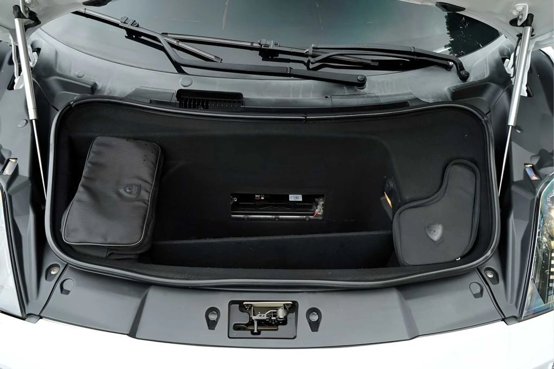 mph020_498523928_e97bbc9351646ca7195d67b35b764301x_d317d3a025