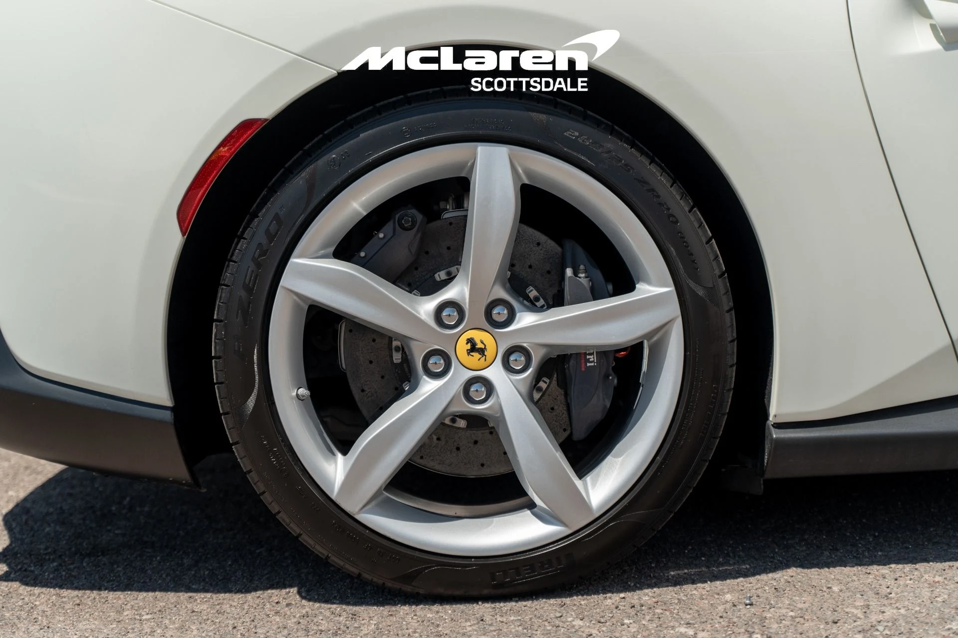 mph020_502301722_Used_2019_FERRARI_PORTOFINO_1756697939_fa7b288de9
