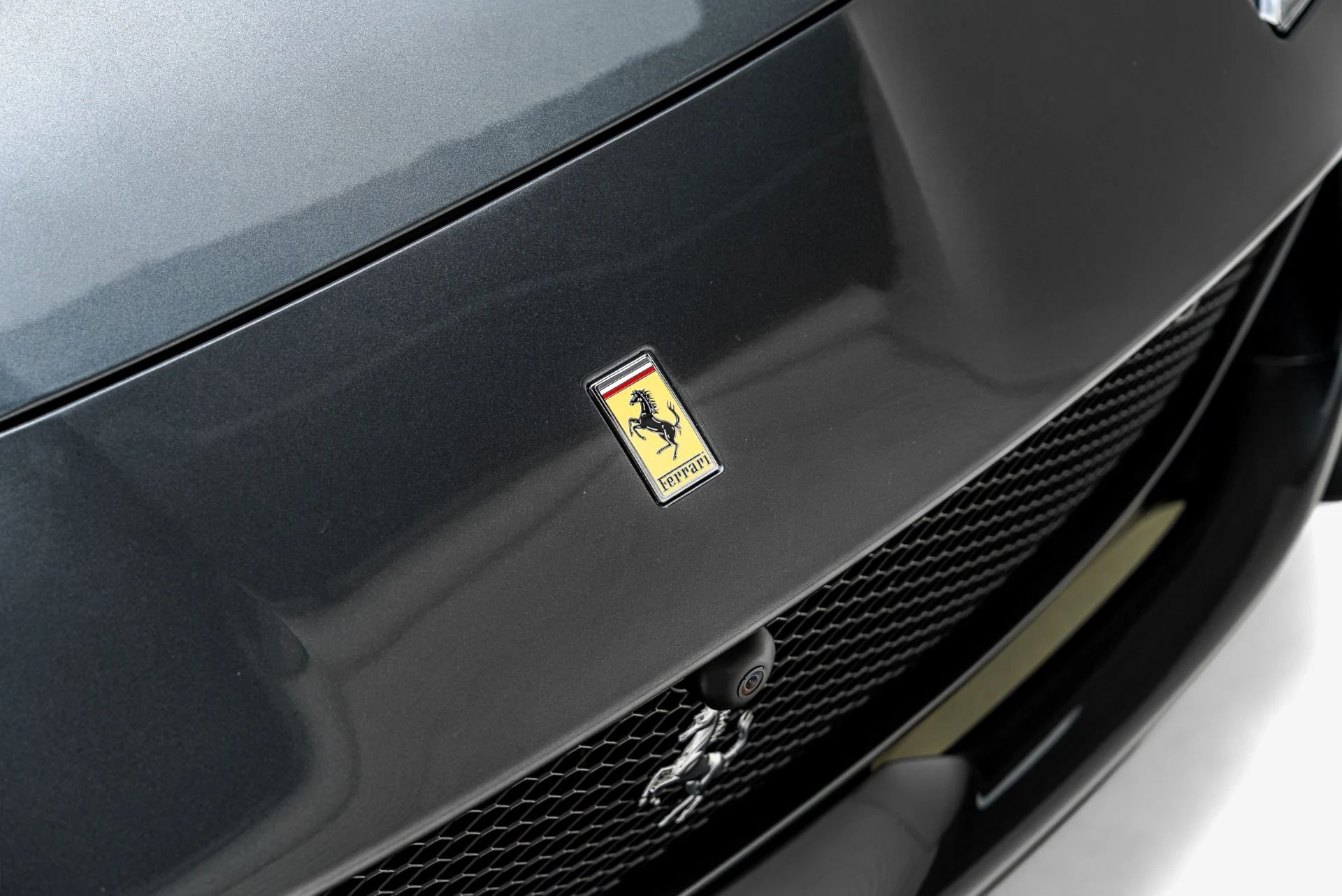 mph020_506978539_Used_2019_Ferrari_812_Superfast_1784241726_e373e6bf2e
