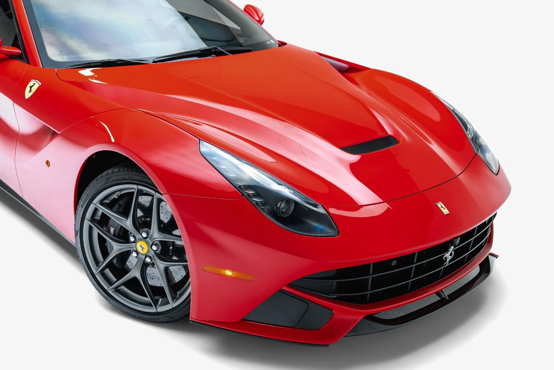 mph020_511762535_Used_2017_Ferrari_F12berlinetta_1791838678_3eb4014739