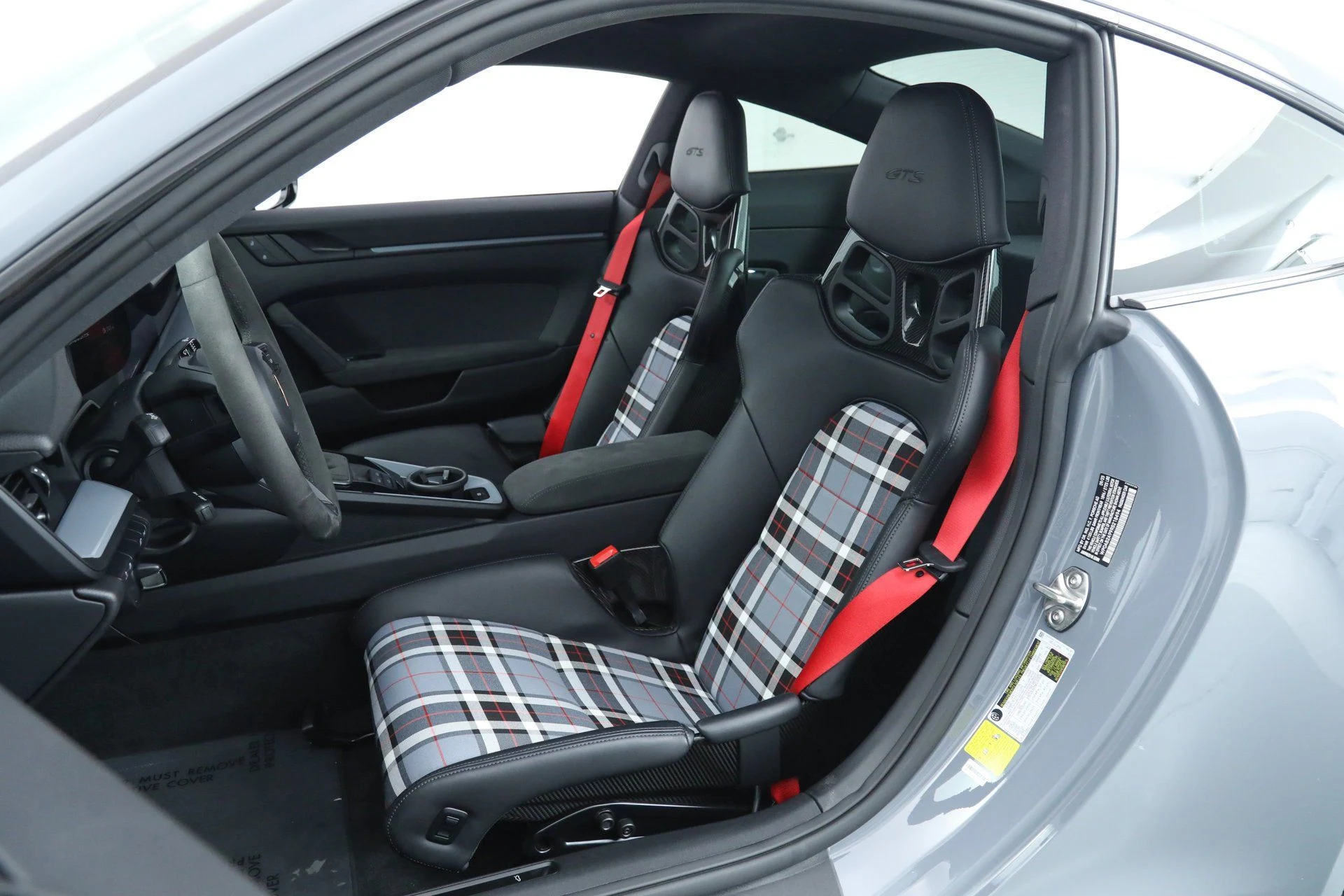 mph020_513575232_30749aa9f59a69a85c39e3ac2cf2a438_76ccc701e3