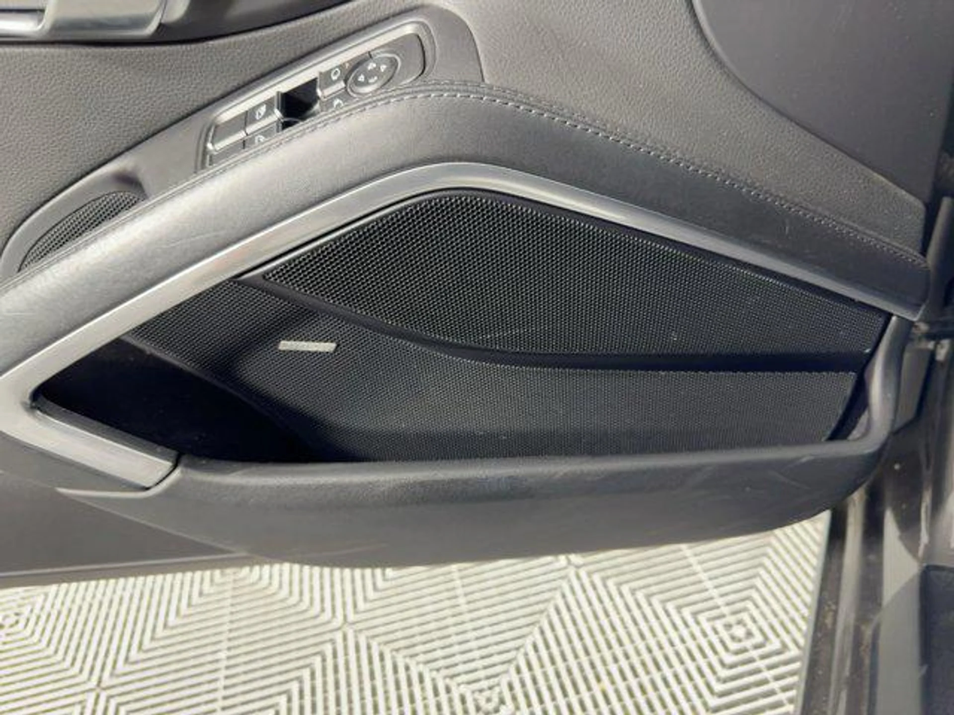 mph020_518371077_Zj_Y1_T_Axsjh_QQKT_lo_F9_Zfqbq_Lh_M_e3b3d5c410