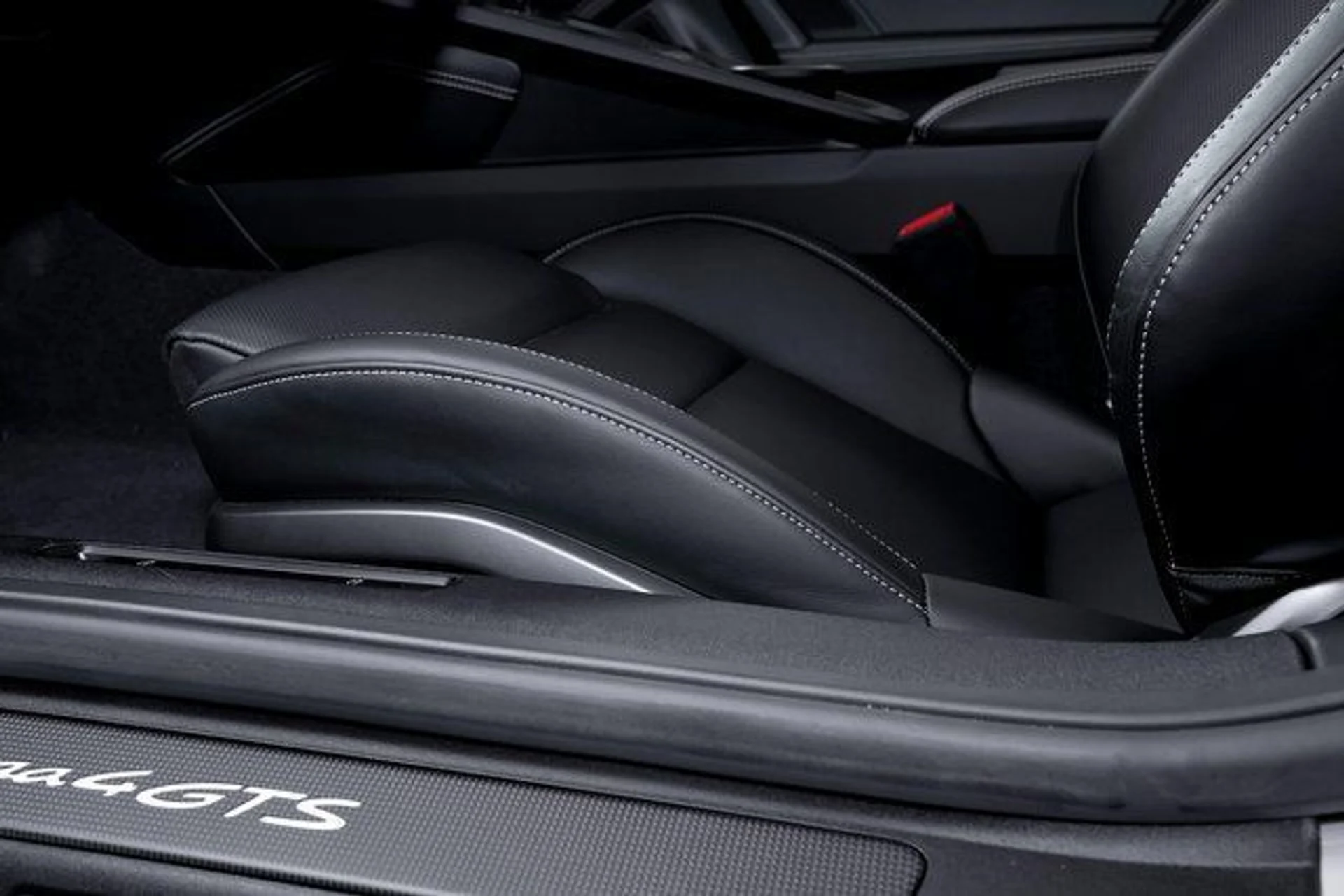 mph020_522213479_f8b7ff989cc29030aec4a32c33855205x_b93ec7d798