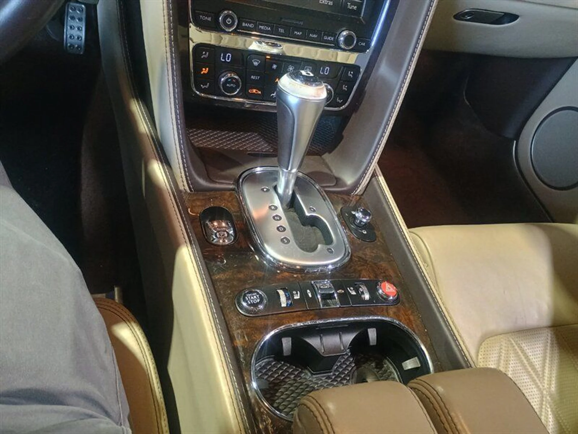 mph020_525214427_55496976c2_800_cd2a3845c4