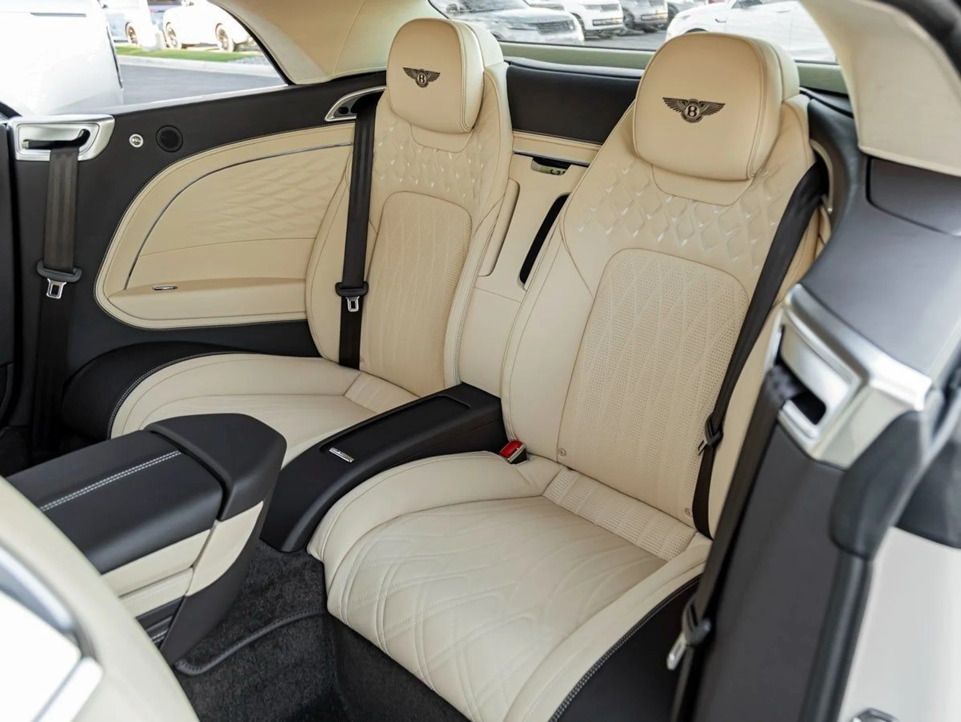 mph020_536427783_21_17ccb4b061