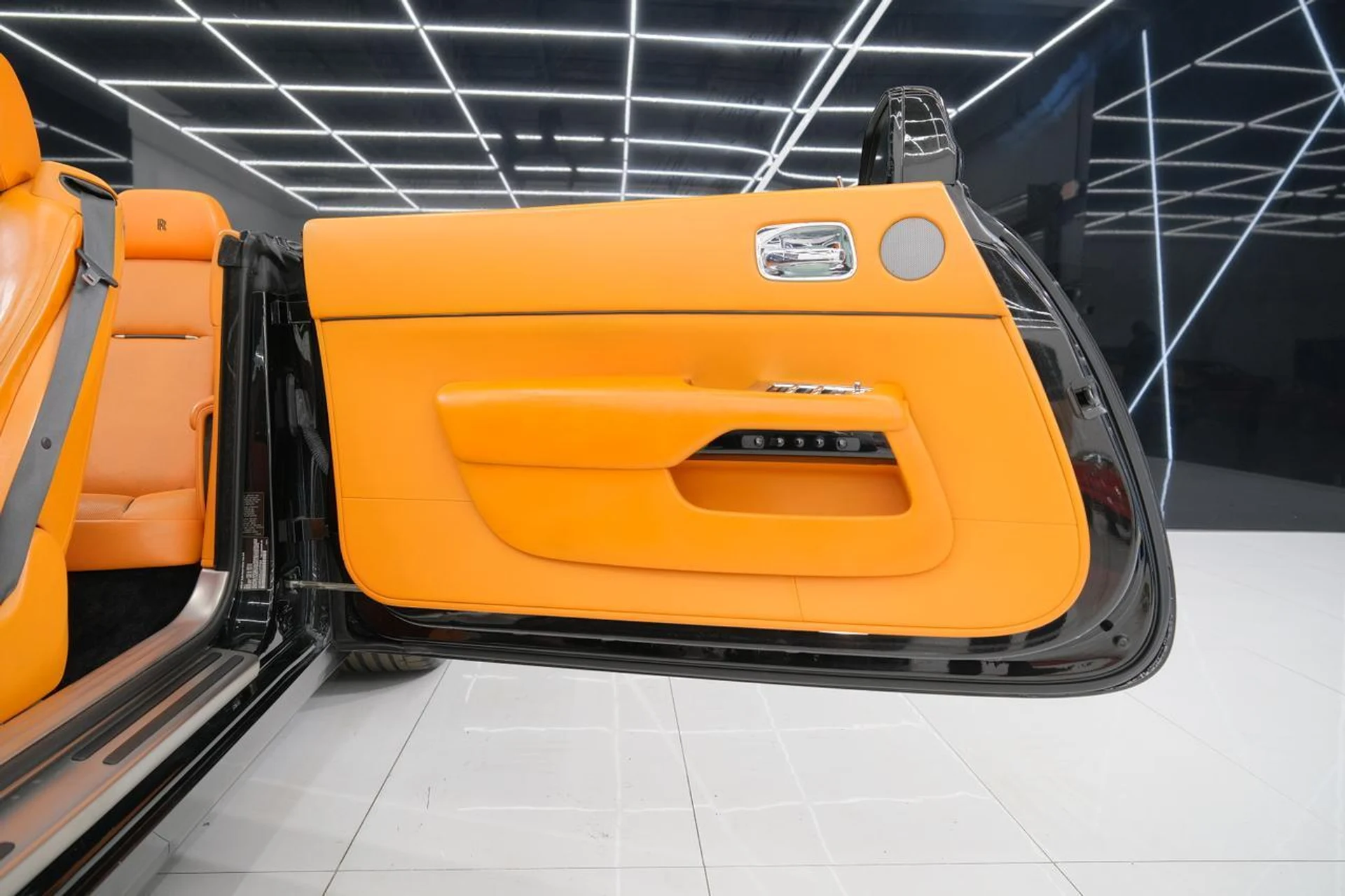 mph020_536703331_e923828f82f8269f2655952192de5612_c891a009e2