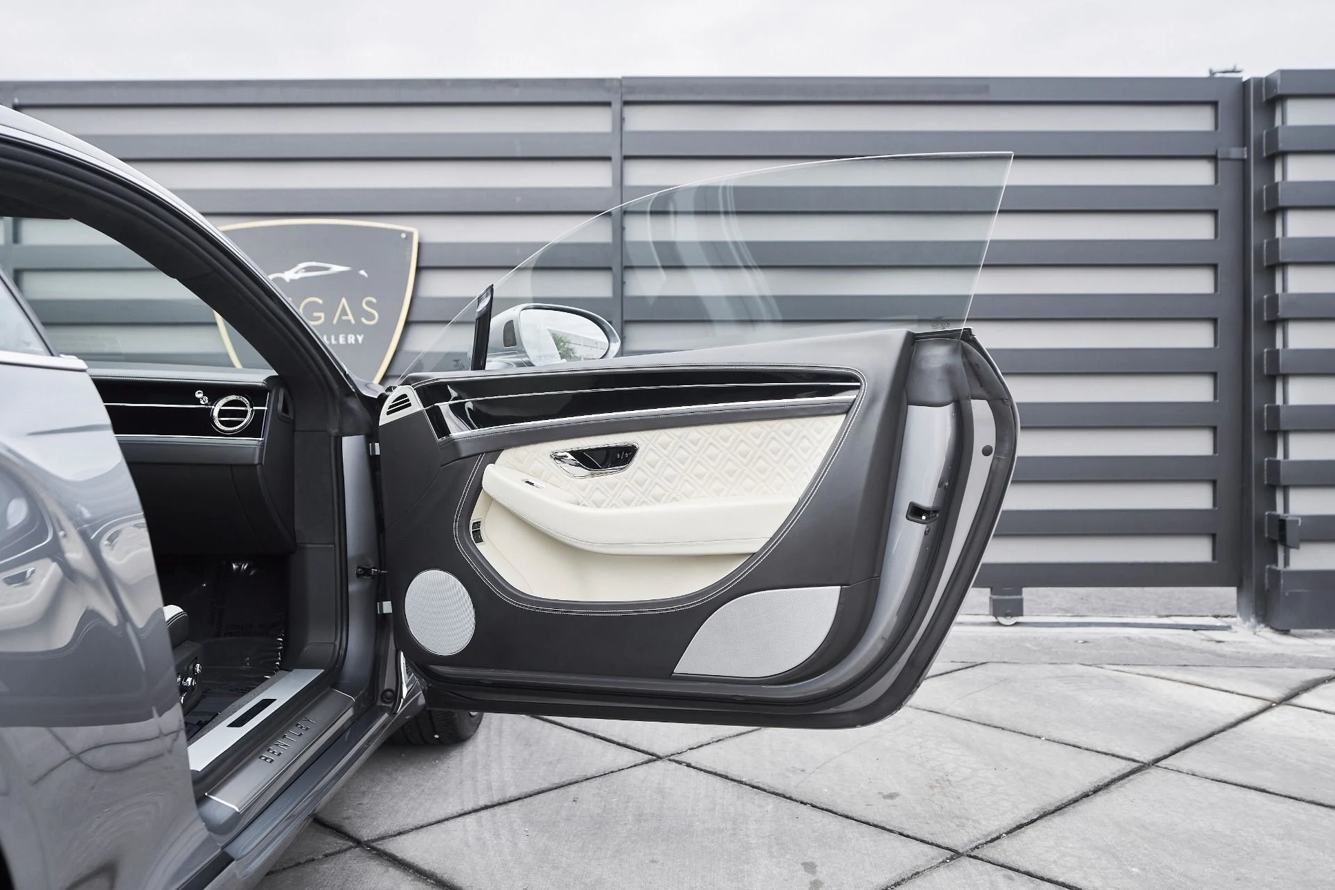 mph020_545420041_Used_2021_Bentley_Continental_GT_V8_1764018690_6bbc3092f6