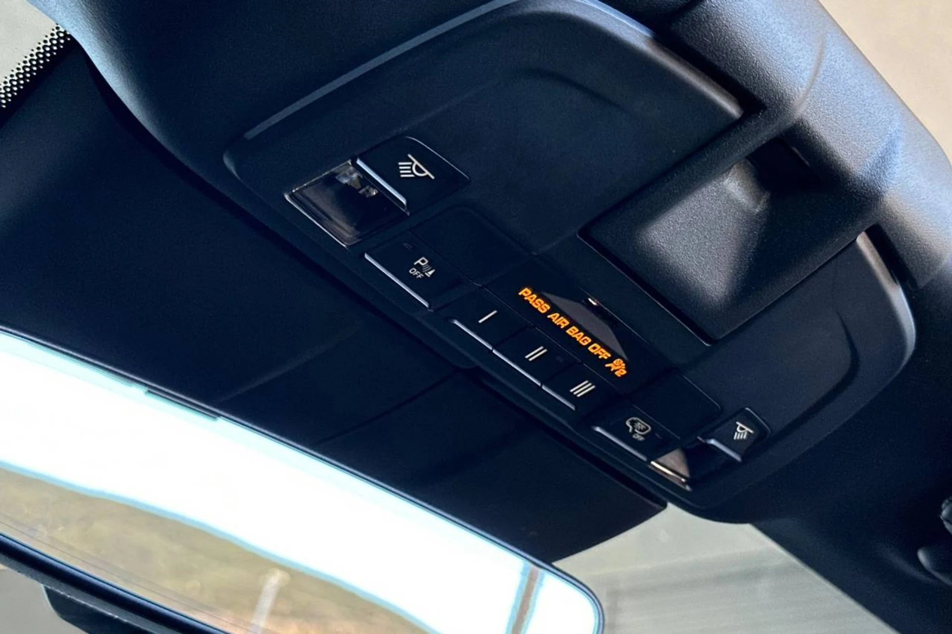 mph020_550632112_1280_84580e3fca