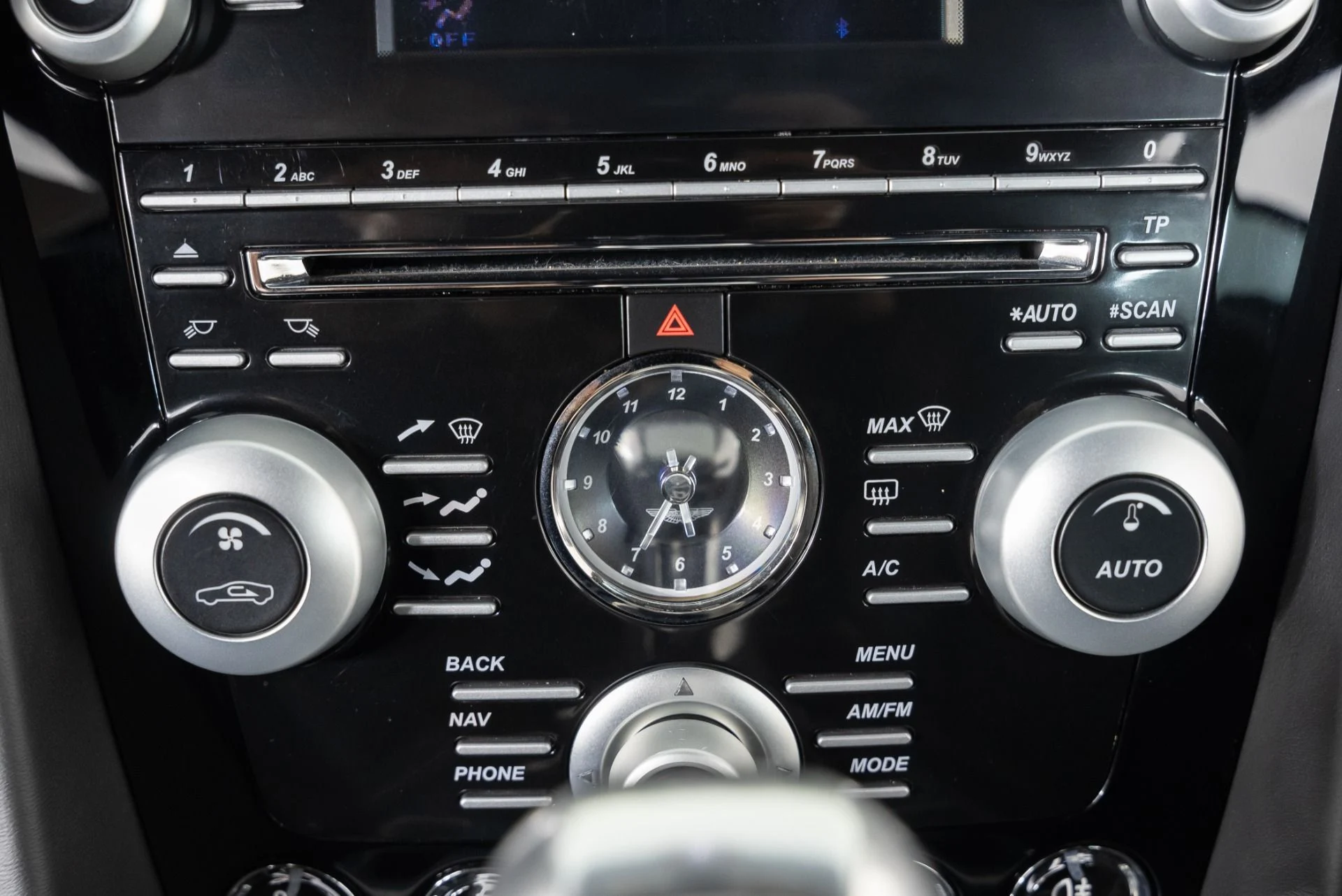mph020_552126089_Used_2011_Aston_Martin_DBS_1701890218_4a54cff640