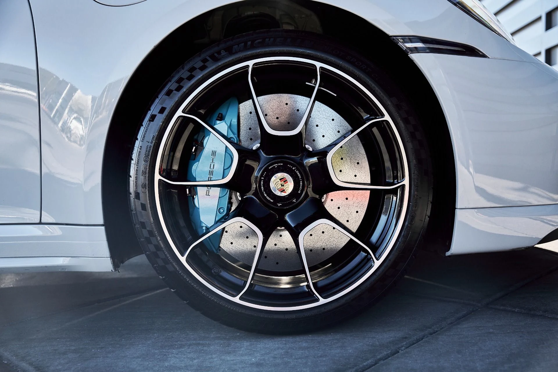 mph020_552742817_Used_2021_Porsche_911_Turbo_S_1768868909_f2594e6d16