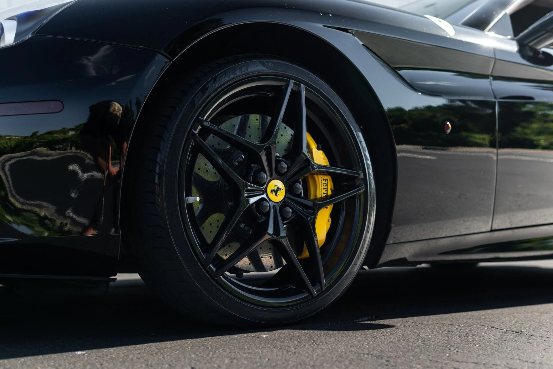 mph020_553439154_Used_2017_Ferrari_California_T_1767065452_be6171fbf2