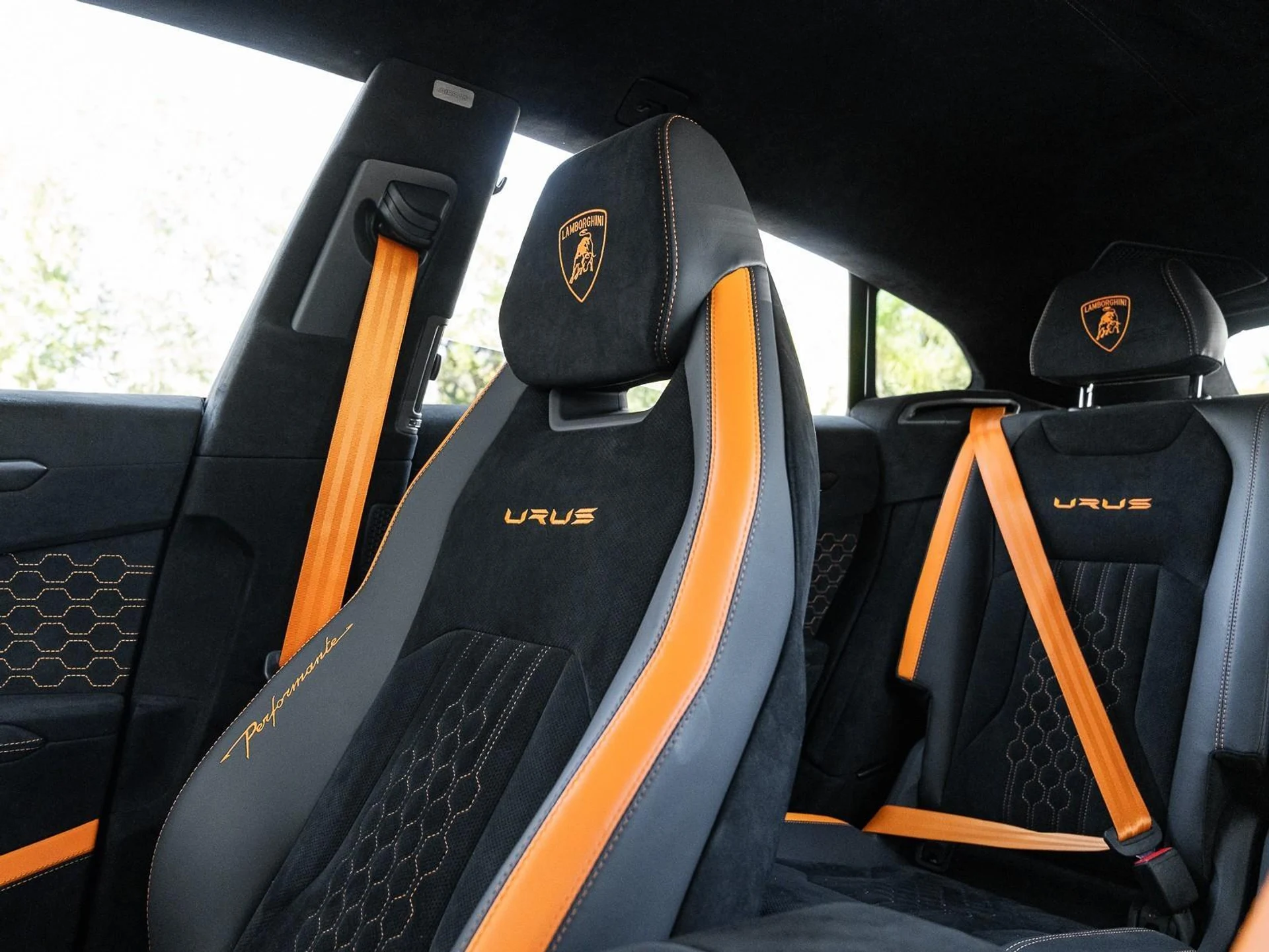 mph020_556504122_Used_2023_Lamborghini_Urus_Performante_1769095135_d305ff2b52