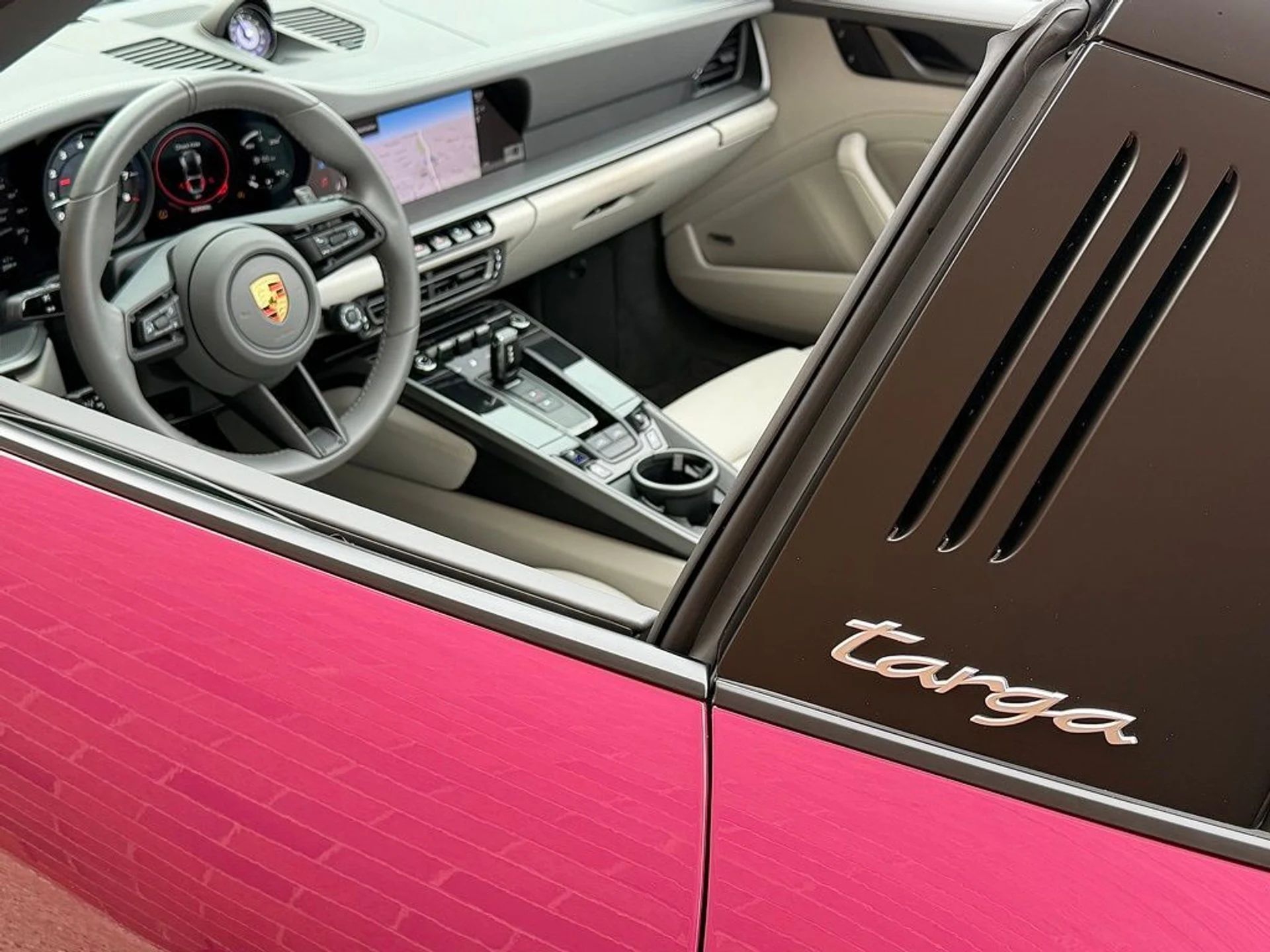 mph020_558771649_2e4dd8532d9b4372fea0663f00a795acx_397f4155c9