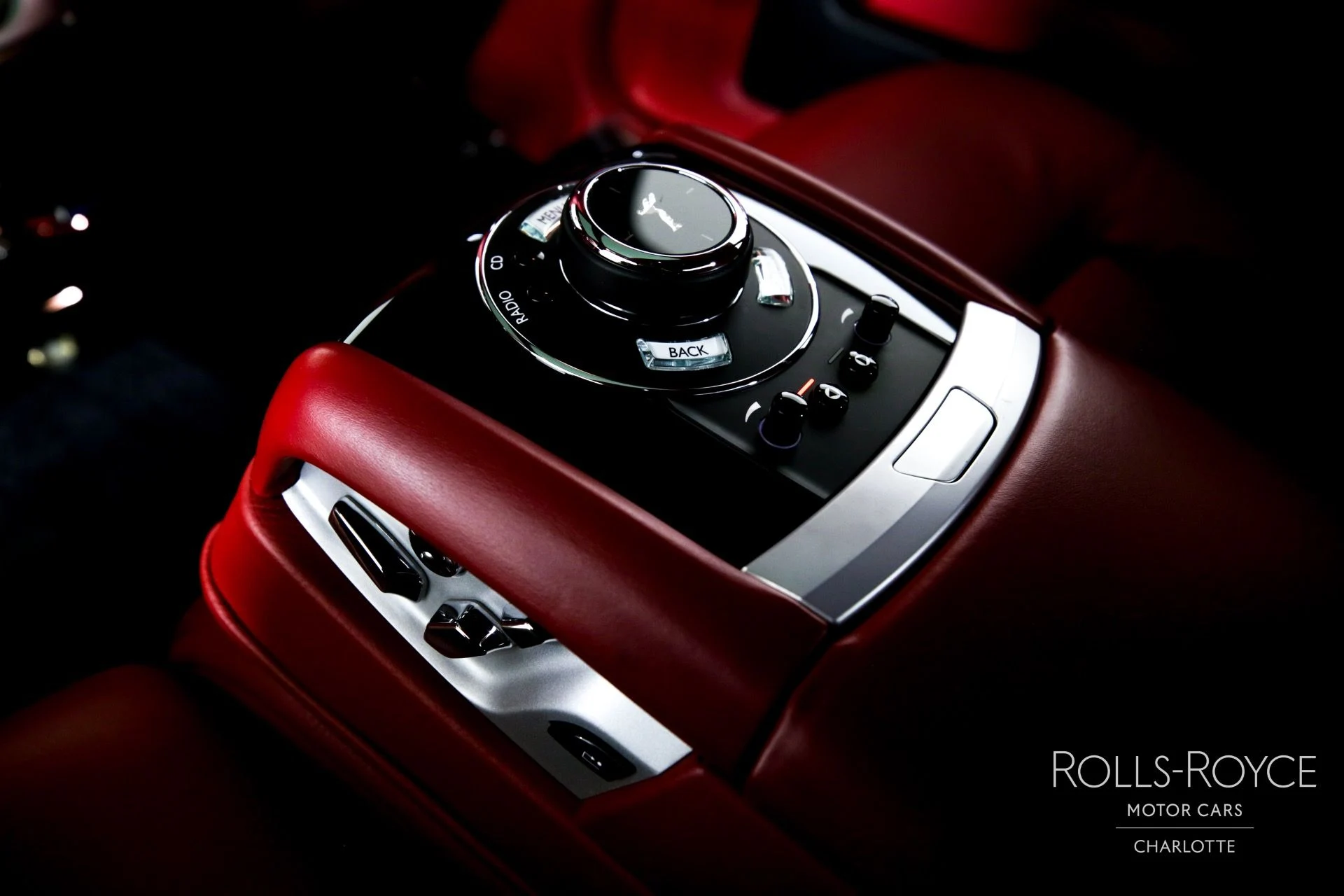 mph020_568712469_Used_2014_Rolls_Royce_Ghost_1747161700_e6c868f5f2