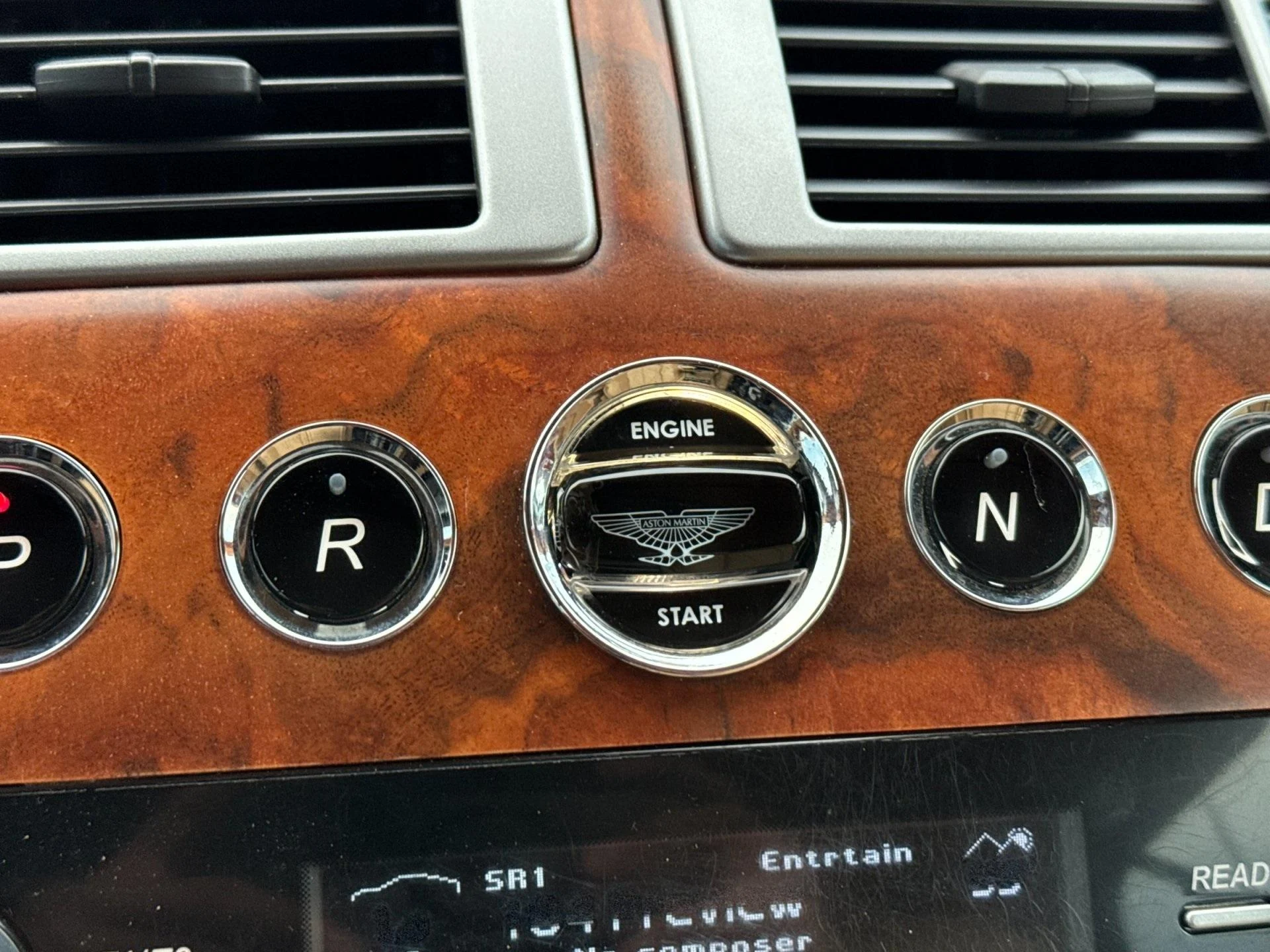 mph020_570143944_Used_2014_Aston_Martin_DB_9_Volante_1769008603_7f3cc40ead