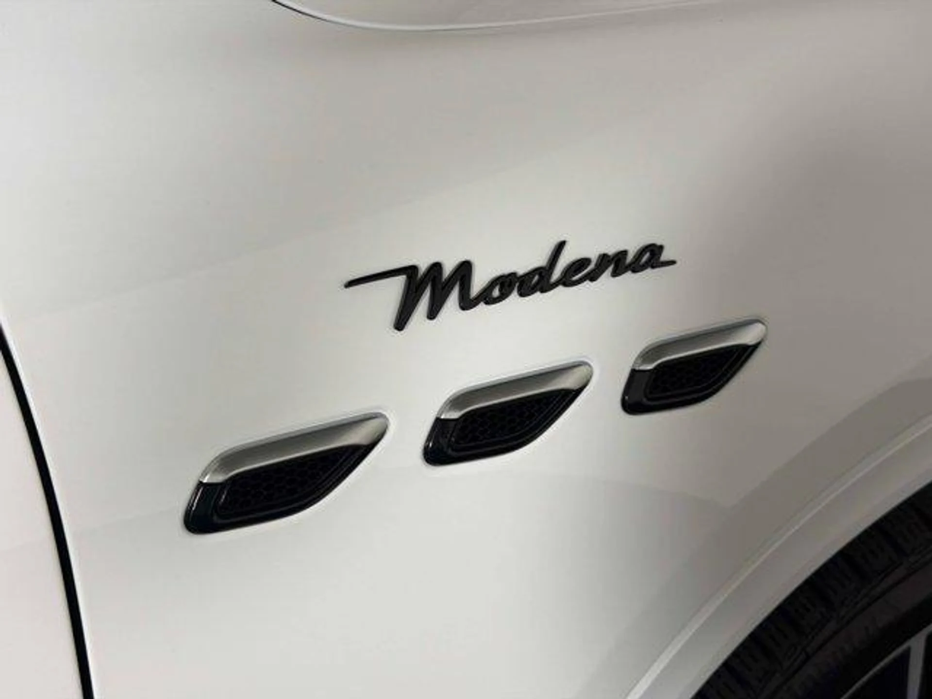 mph020_571671951_ULB_5k7_Kk_Fu8_F68_V_Va9_BX_Wx_HVXXU_7967381d98