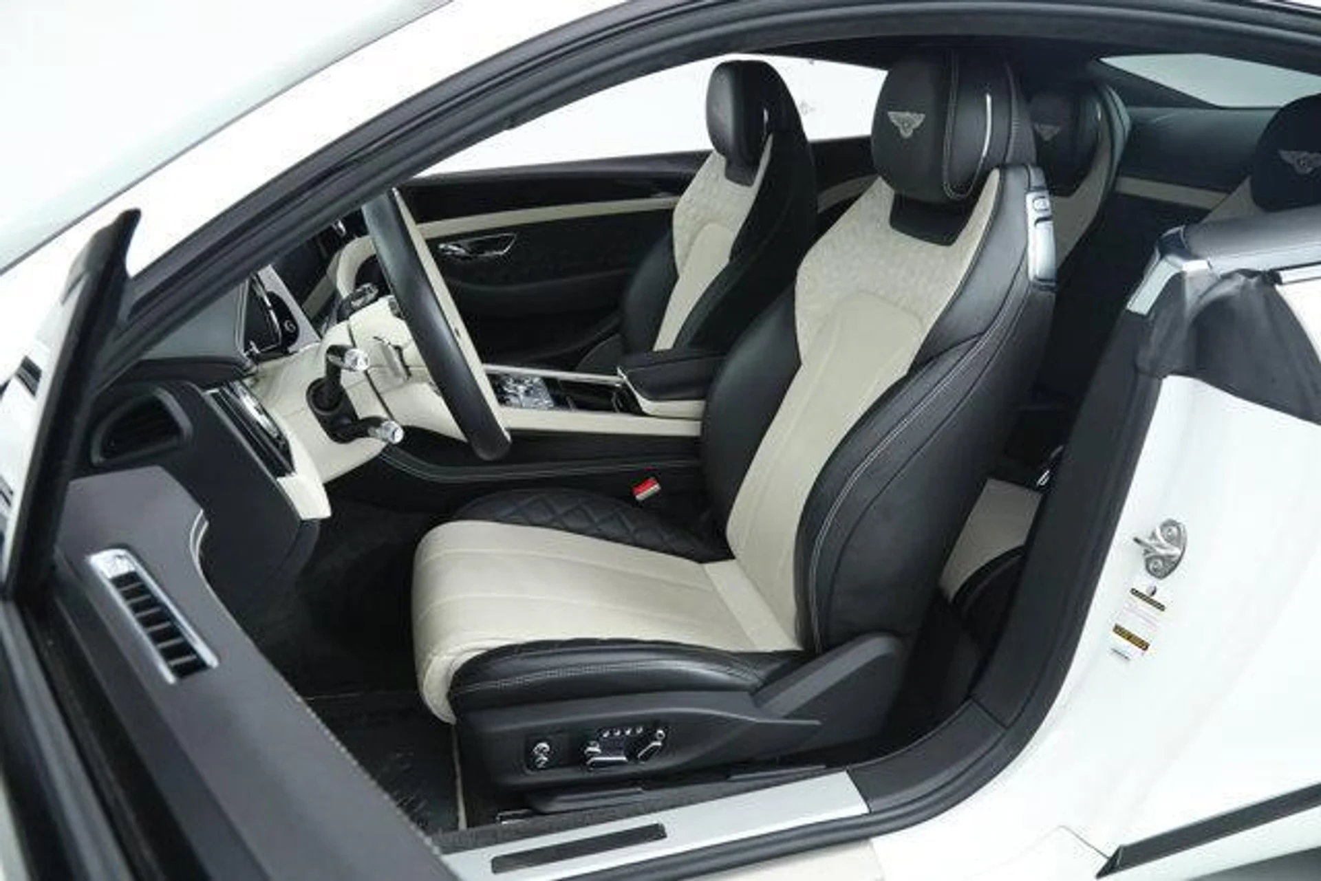 mph020_573842334_2_X7e0_Bl_F_Lv_Li56j_Kywfjz_Fz_Z08k_403fc43ae1