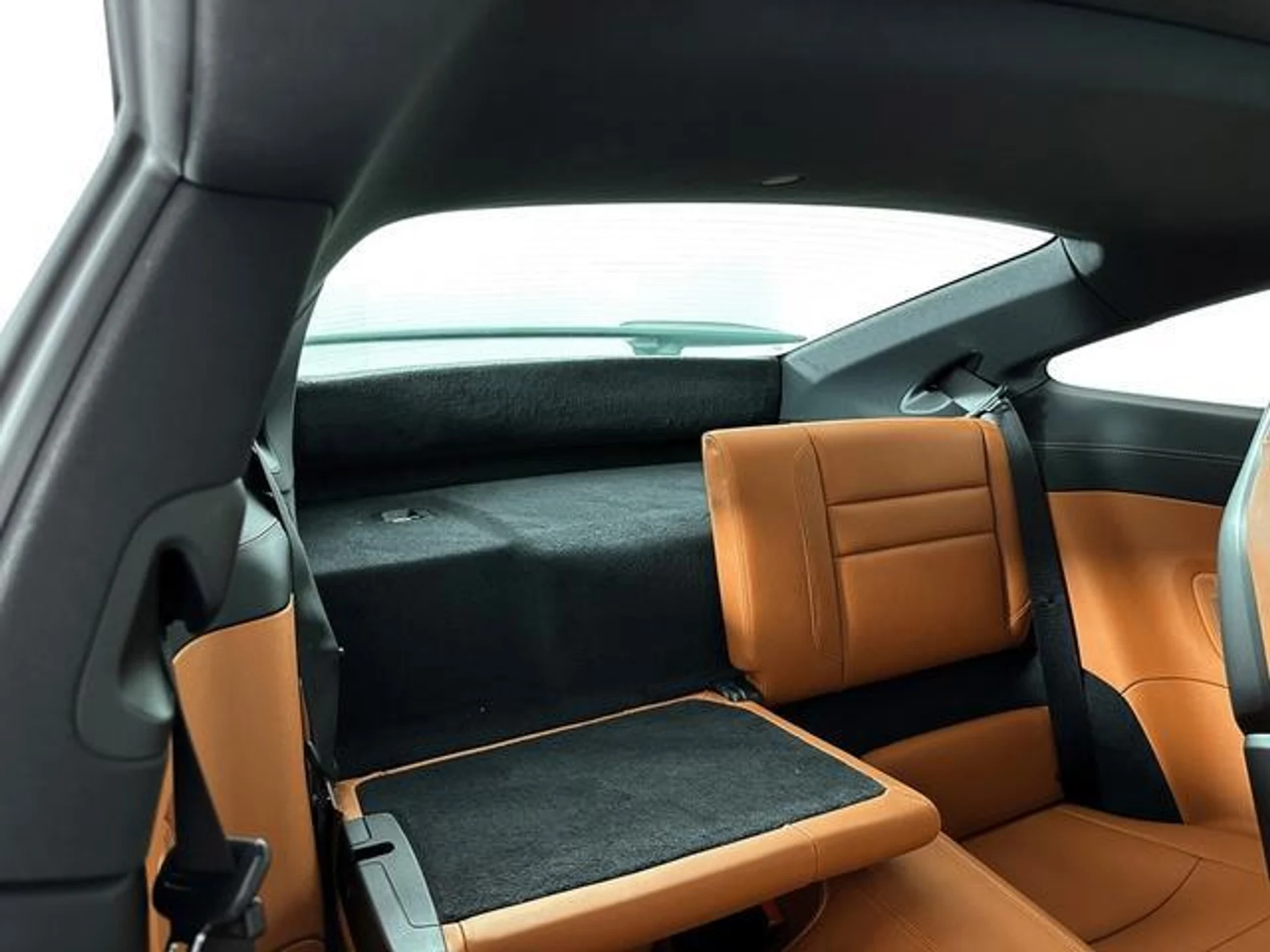 mph020_573944002_Sx_LS_8_S_Sae_Pgm_Gab_Qe5zqcyrjbk_A_2476b0f301