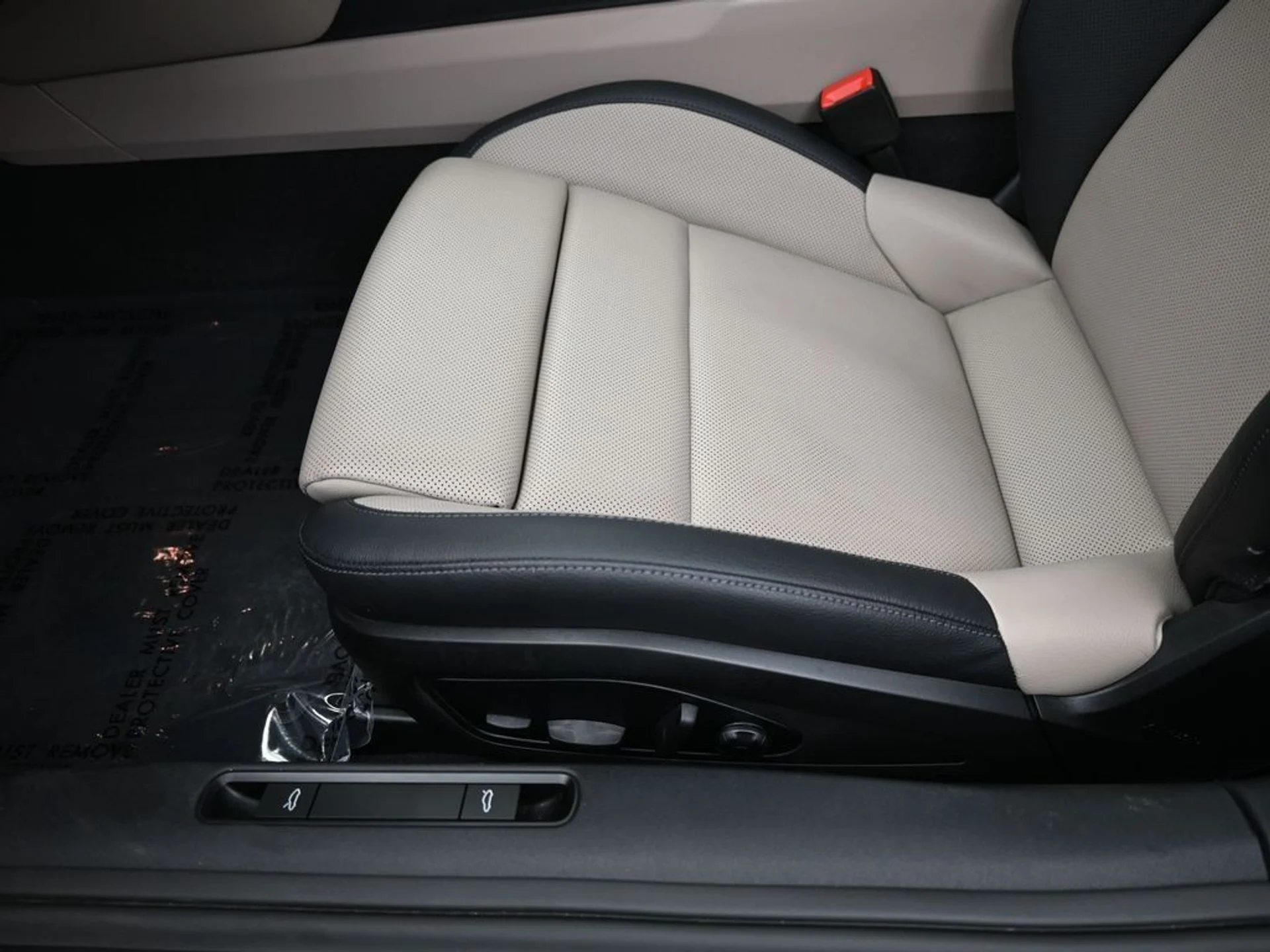 mph020_580079747_c1147cdb58749bb27886e229cca76742_fd3d0588d7