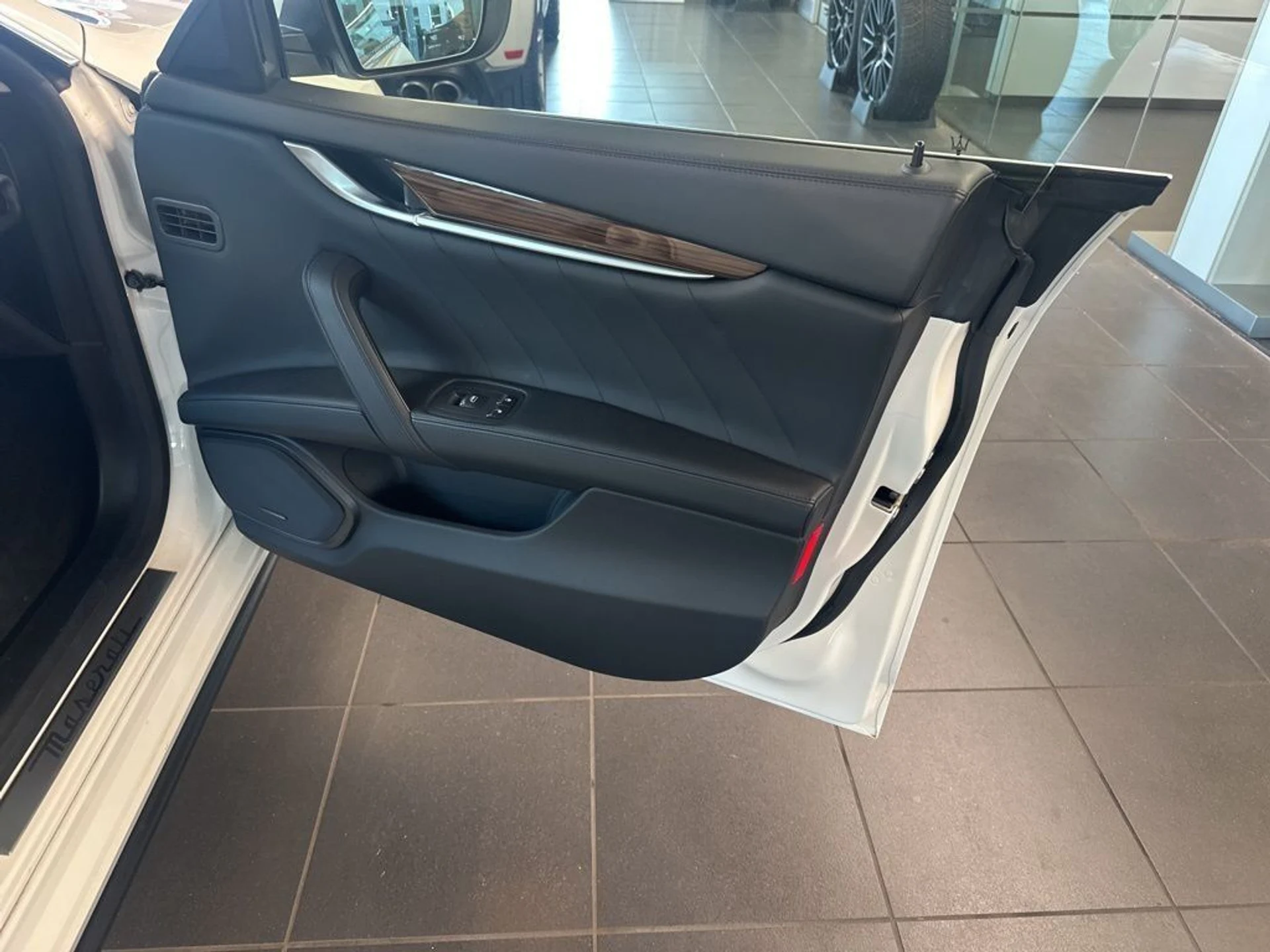 mph020_580647692_77533e9e5bc089b6c26400ce937c9315_1c4ca876b2