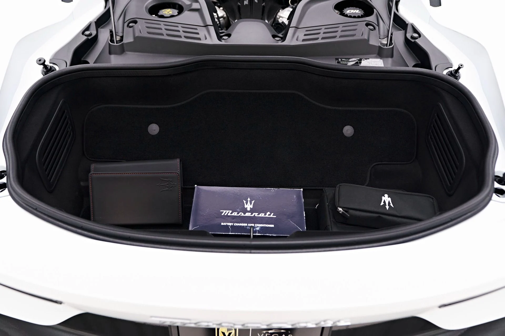 mph020_590484966_Used_2023_Maserati_MC_20_Base_1721243405_c9c374632b