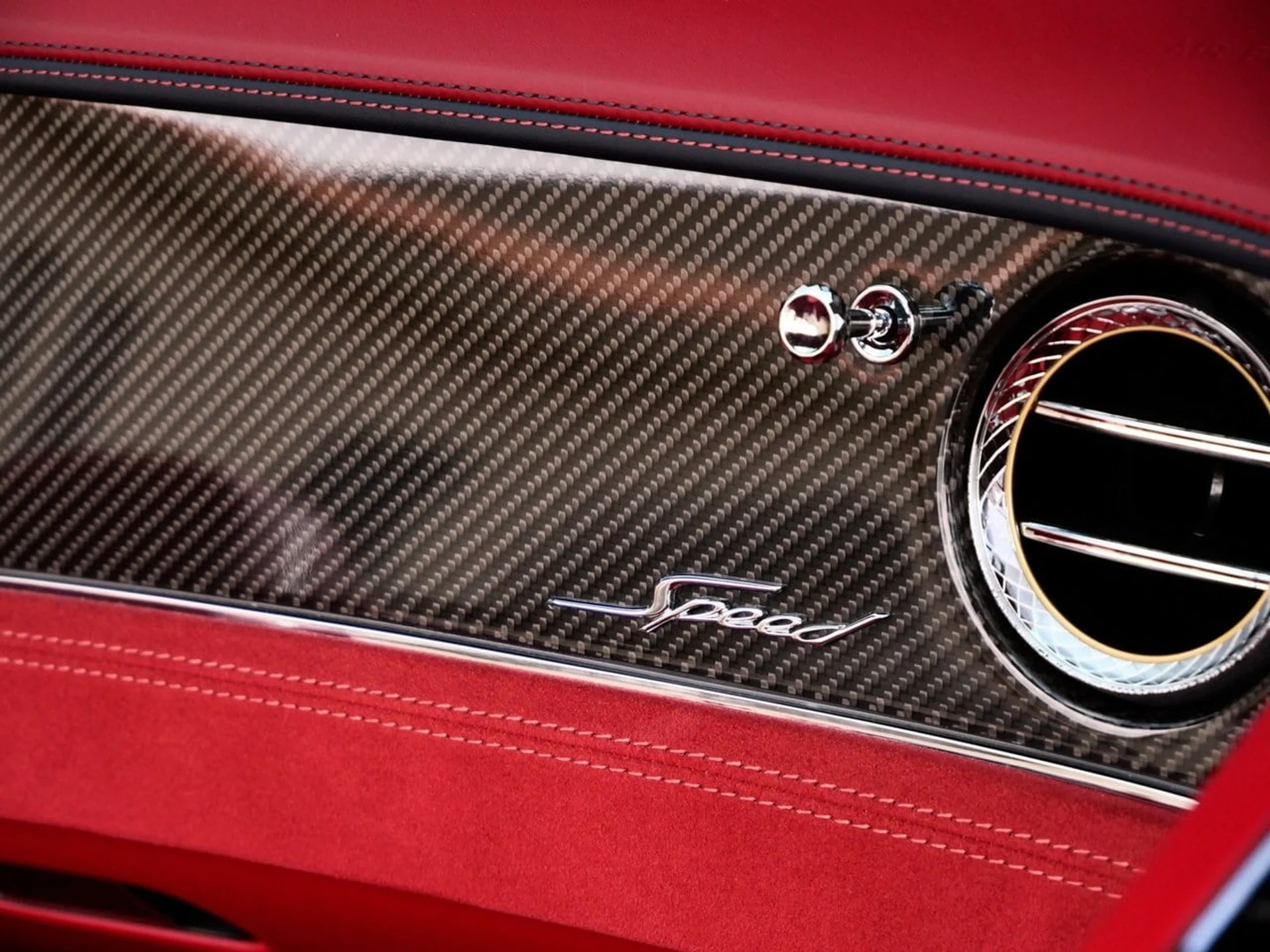 mph020_591513358_1ab349c48224216599e52d45064a3835x_a06f2e545f