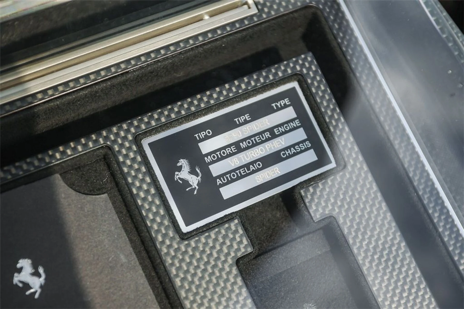 mph020_599115261_44f752b1b8f1642cf3b5364ecfb6ee6a_f061004f04