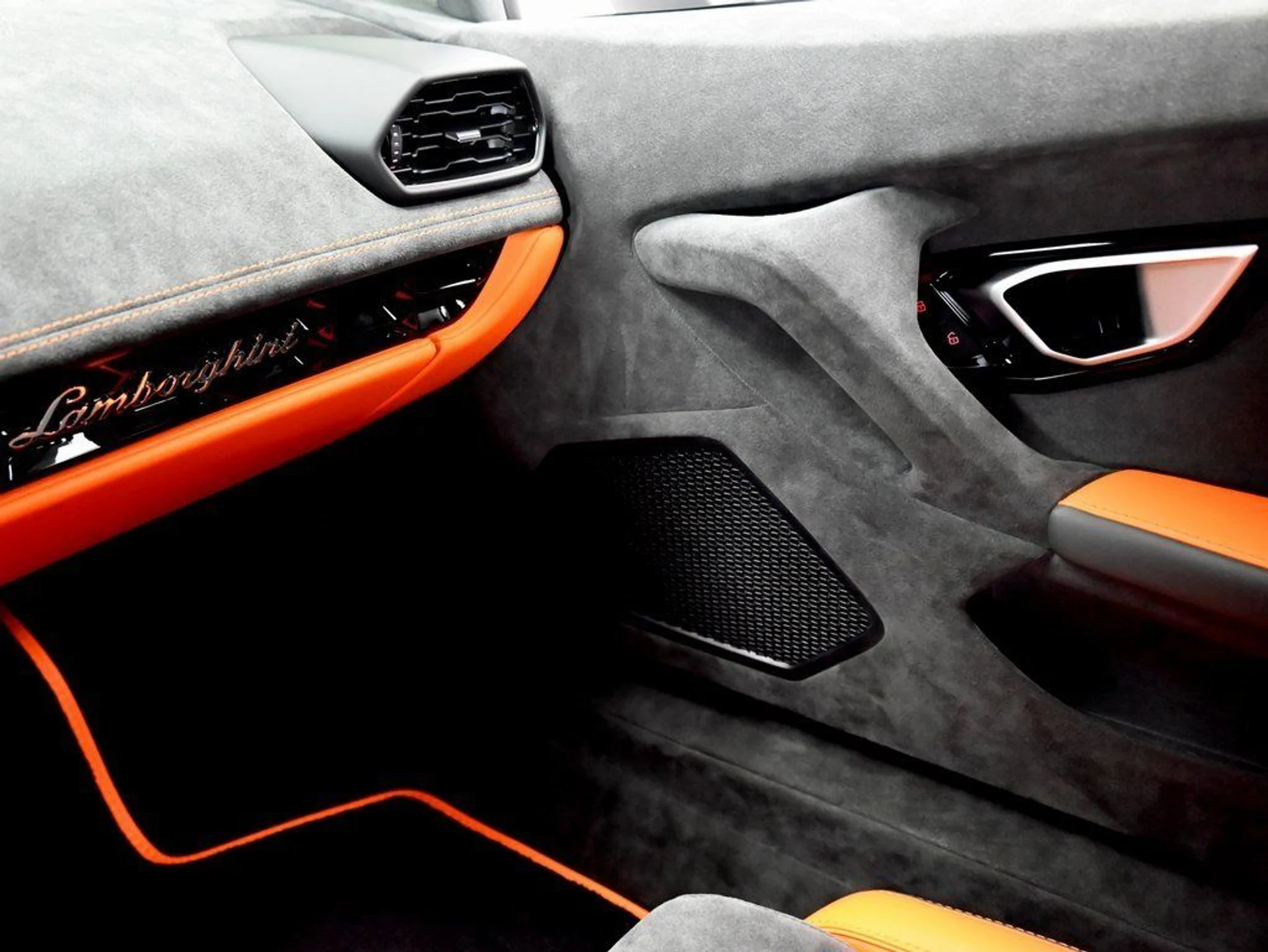 mph020_60334427_045056686d426f6a2ffb49c363e5f5d3_e760b050a7