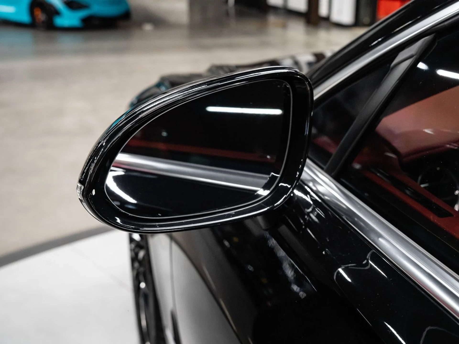 mph020_606399877_bentley_continental_2020_6a13f3ea93