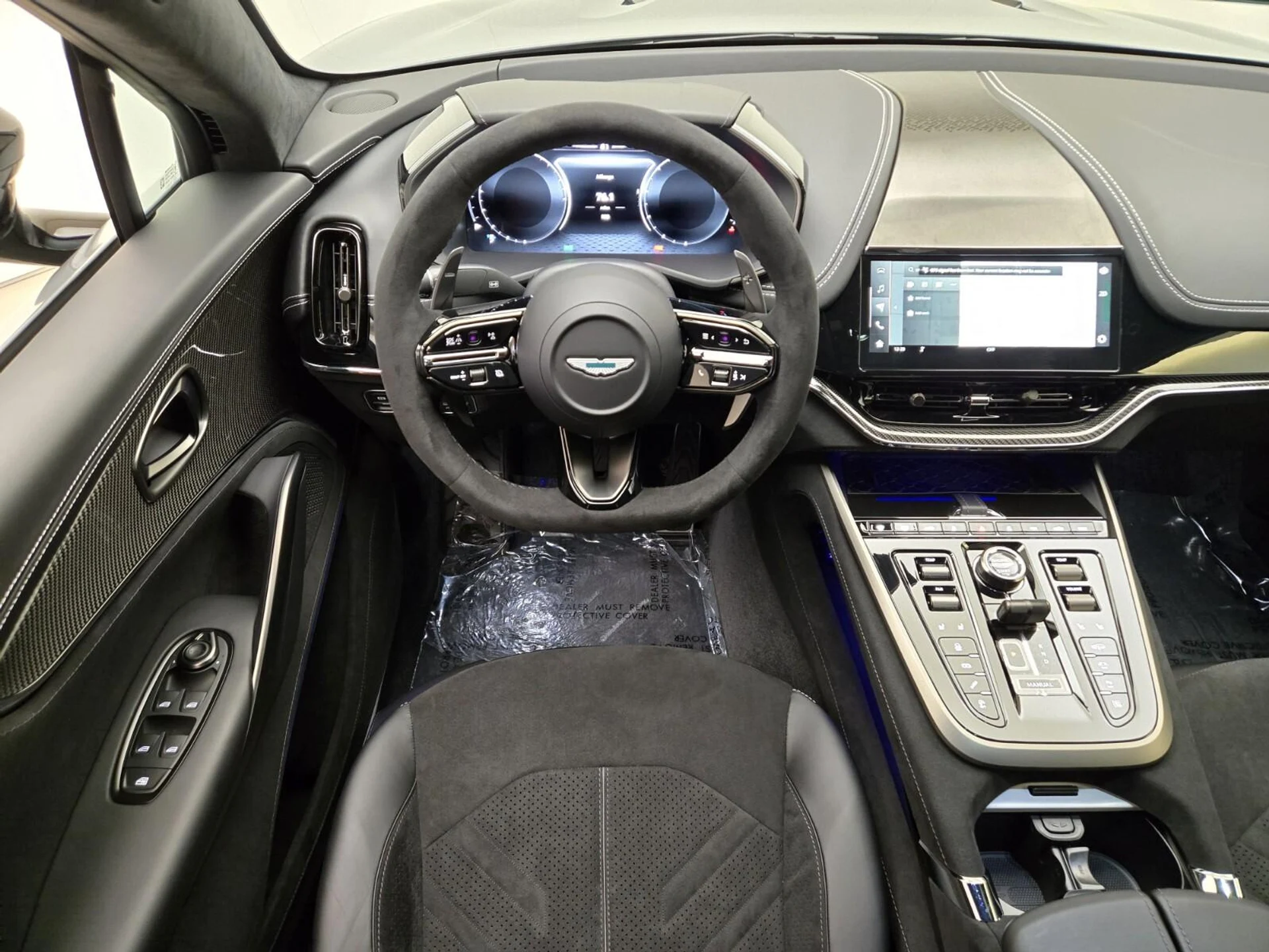 mph020_606658952_New_2026_Aston_Martin_DBX_S_1776143666_ea48cb66d4