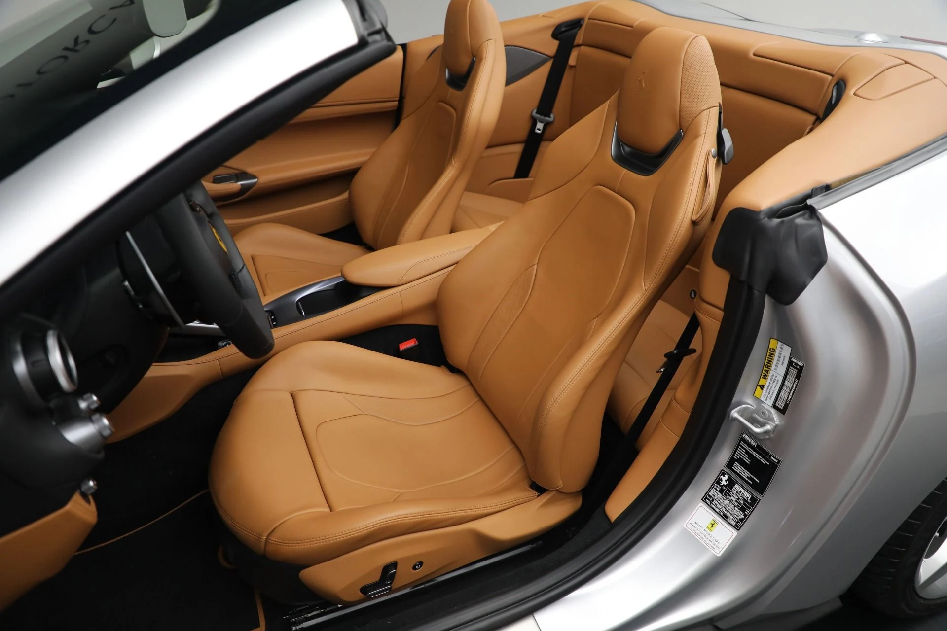mph020_607192836_Used_2022_Ferrari_Portofino_M_59fc353936