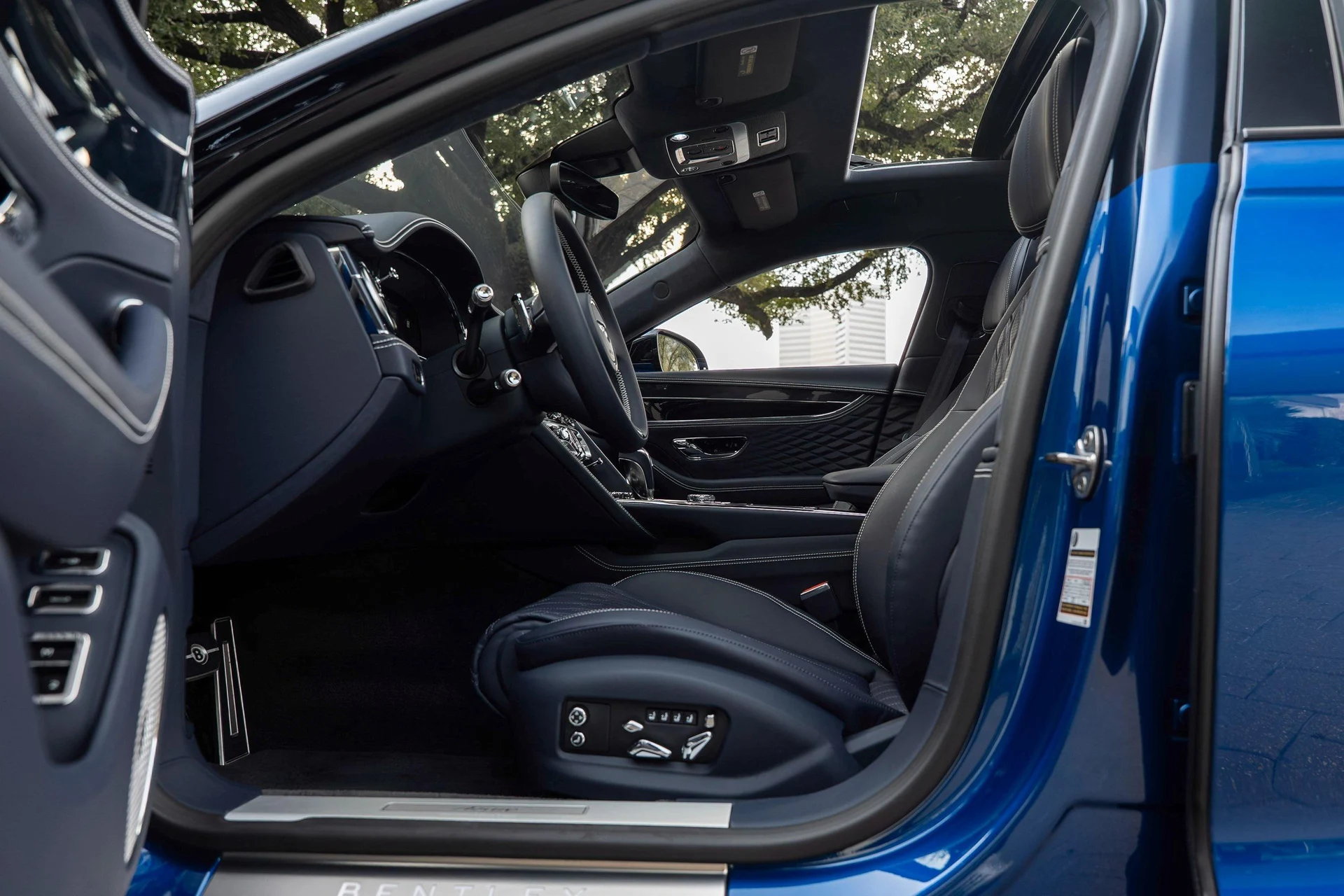 mph020_607974212_489302489_697e3460850c12f3842730e9_edc6348121