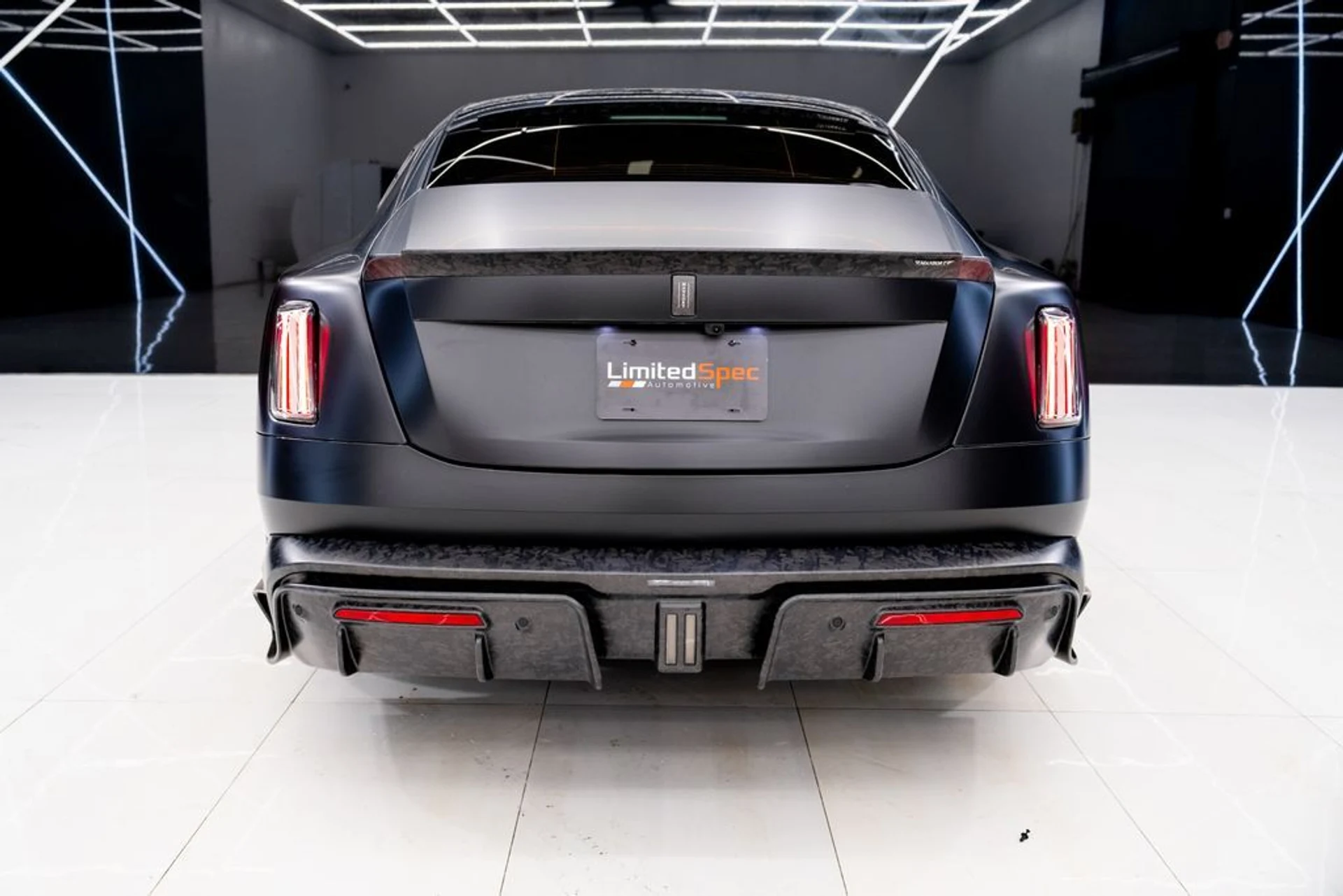 mph020_616225689_0989341c8bdcfea268e78435c2c66a43_987c7e5ffb