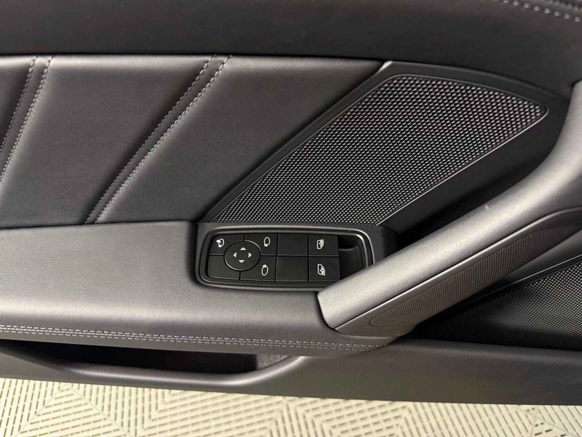 mph020_616293112_ry_DP_q_X1hnxp_ZW_Tbpn_YU_Odhrzwc_3fa98b7f39