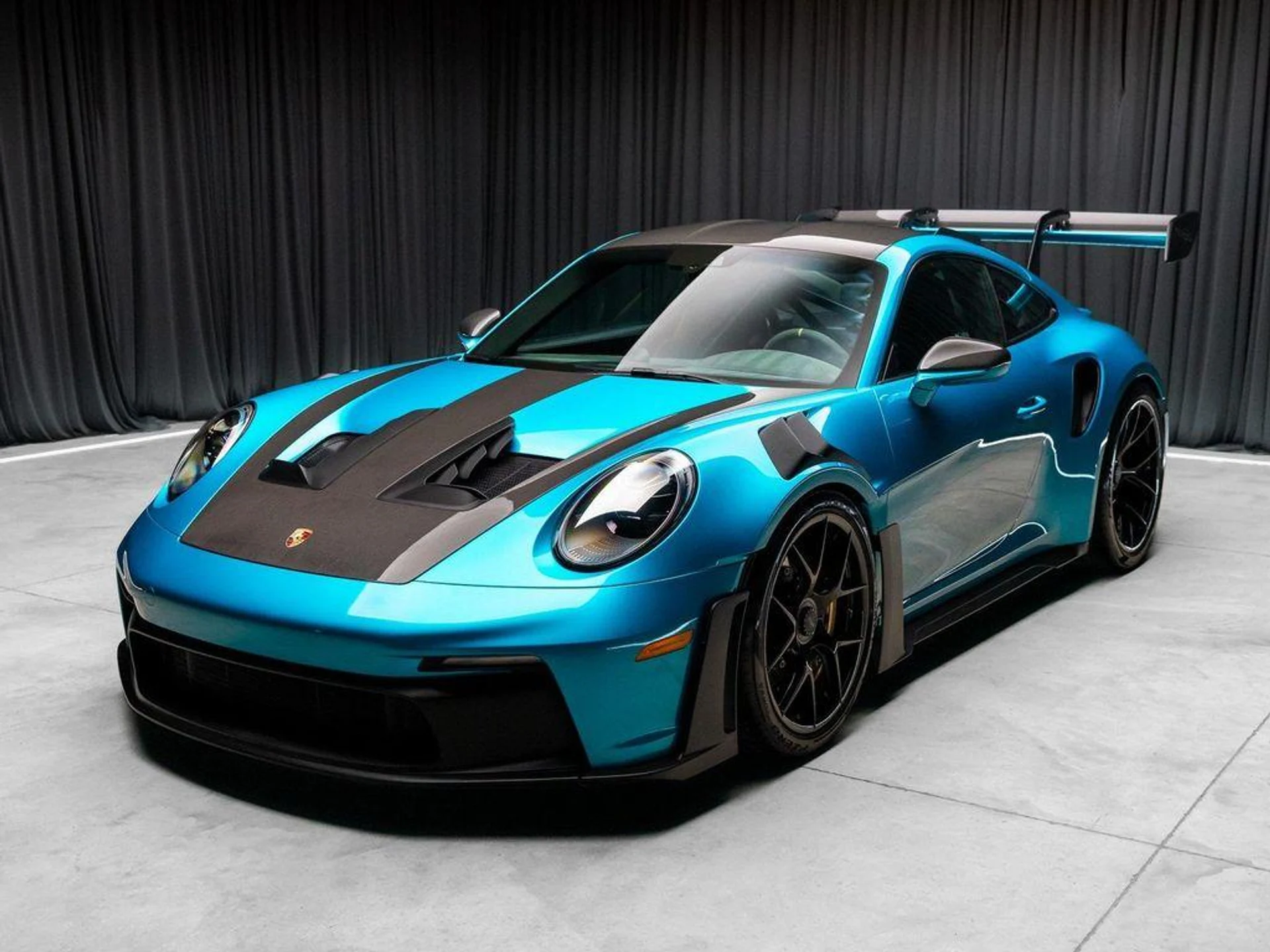 mph020_618605780_IZ_Fpj9a_L_p_Kmo1_MLQ_4jtdg_Pq7g_1206312516