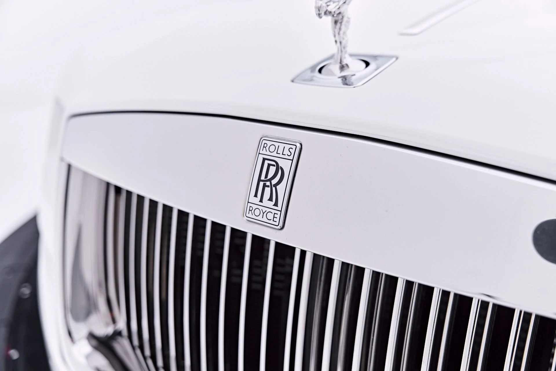 mph020_623076542_Used_2014_Rolls_Royce_Wraith_Base_1782842391_8e41ec9930