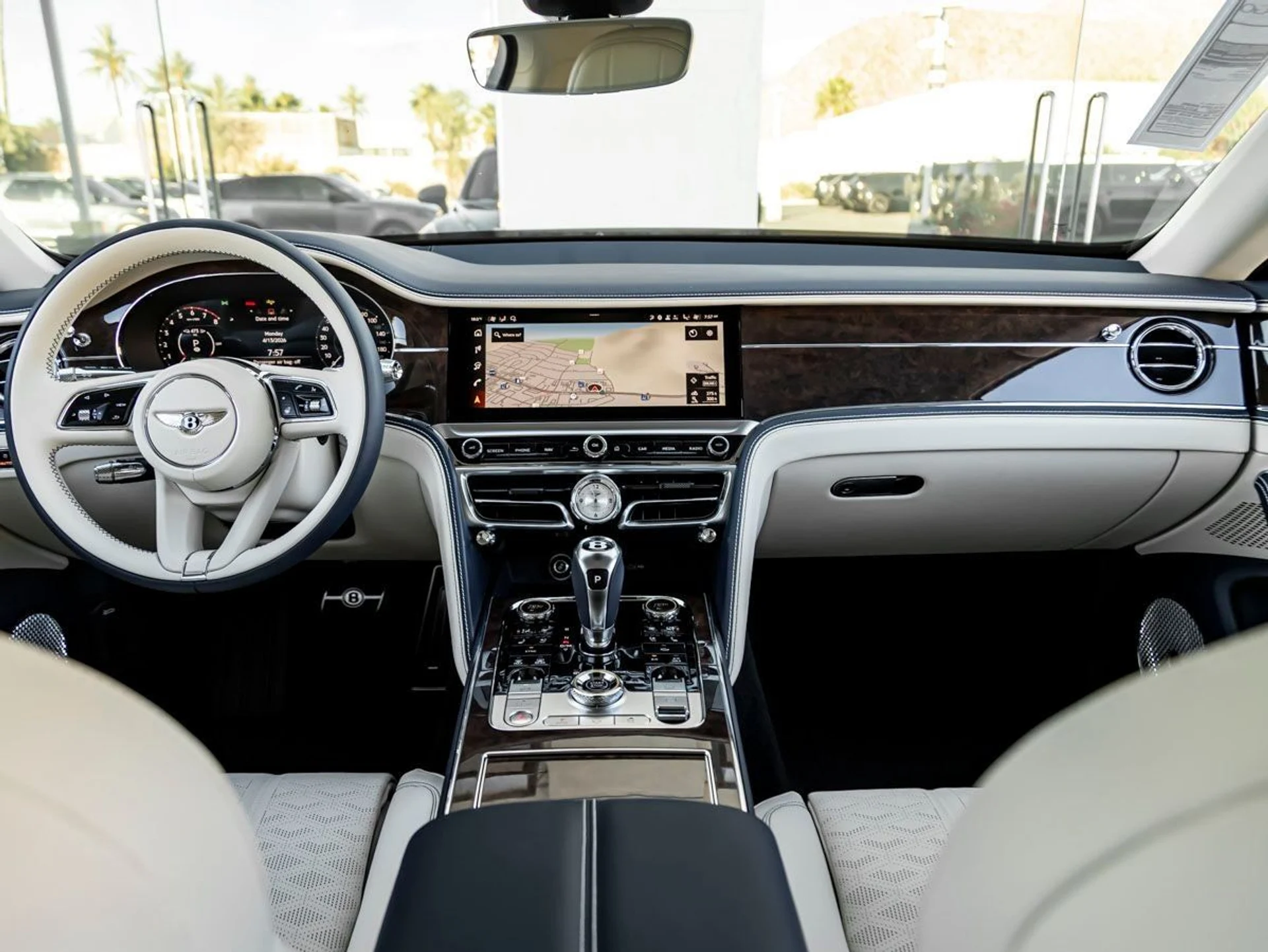 mph020_623987465_21_38191b0583