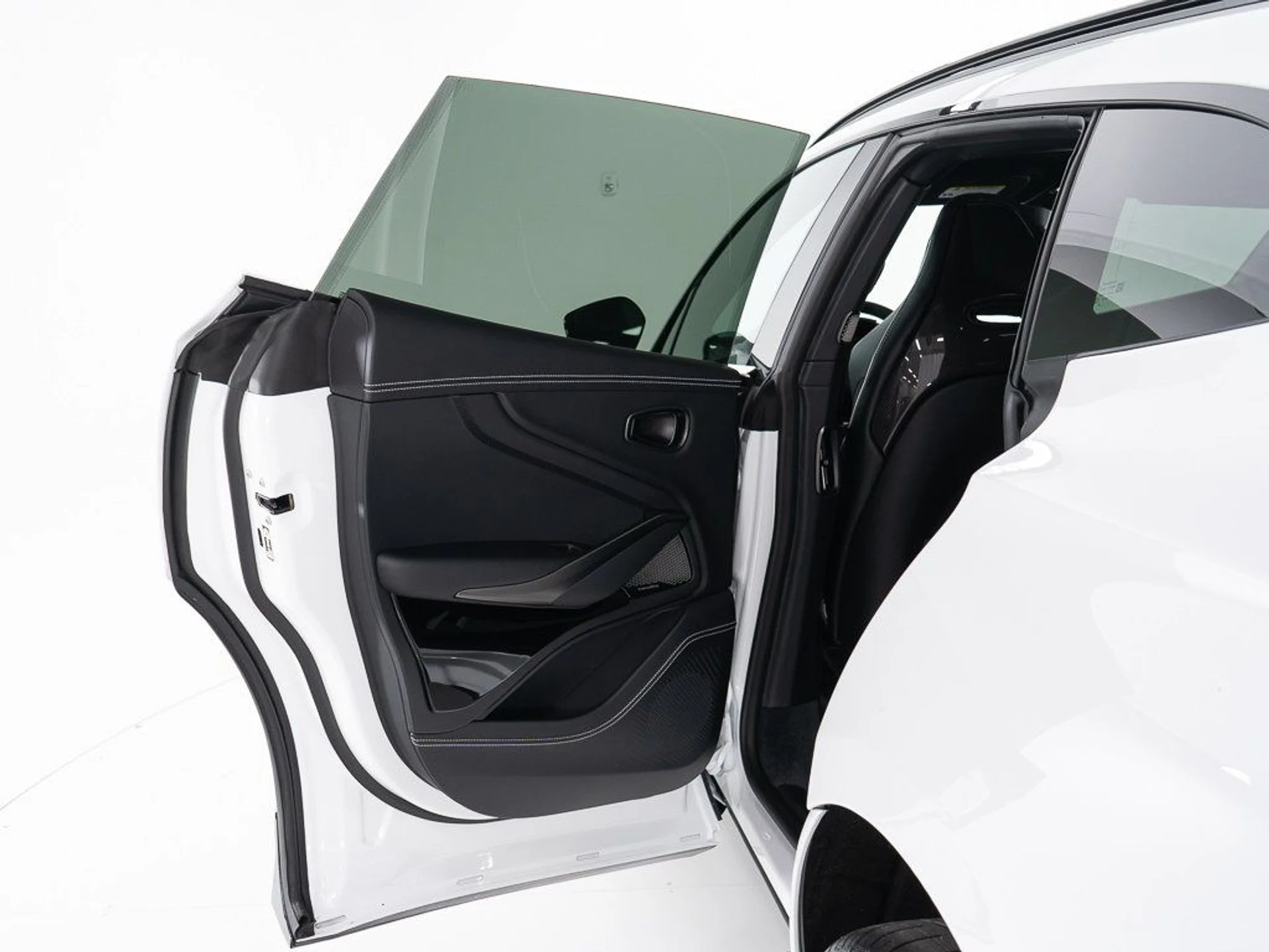 mph020_624015202_c9c74c624fc2057a870c07fc1a5534fa_e82f5c1320