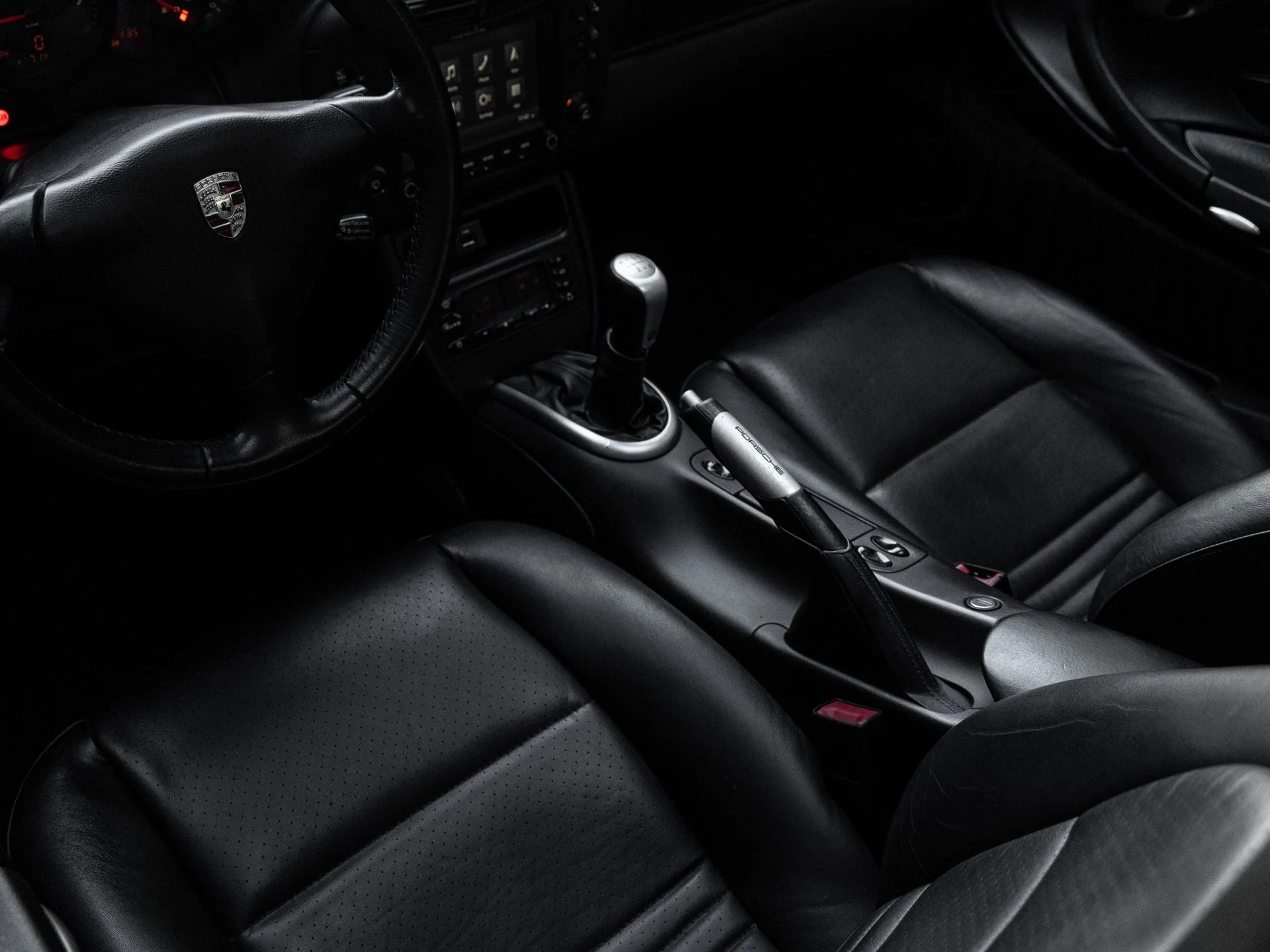 mph020_629693933_21_800b7fb677