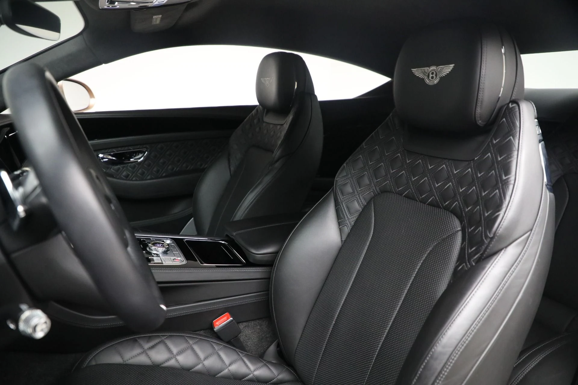 mph020_631162568_Used_2022_Bentley_Continental_GT_V8_1762635881_545899a227