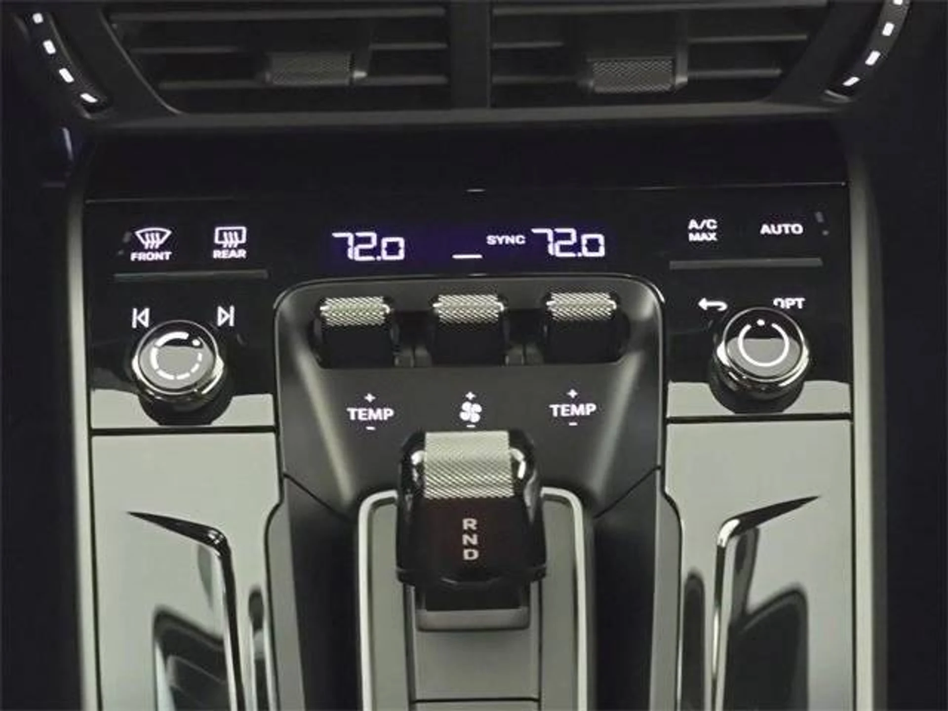 mph020_634138095_1280_ccd041b860