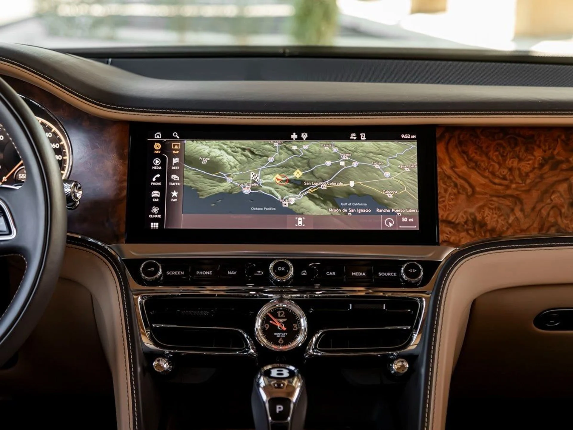 mph020_639598817_21_0a67415aec