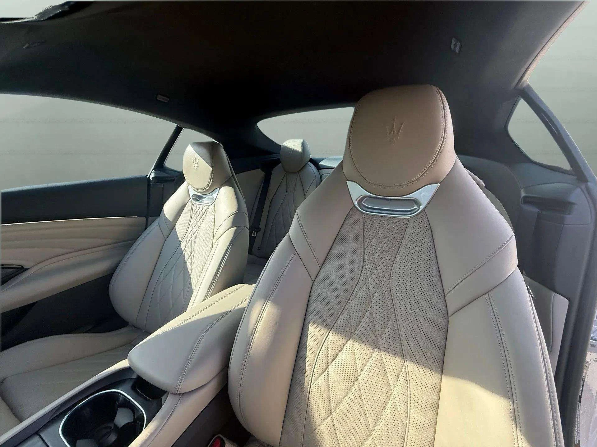 mph020_640266498_50283a145c9f4519a441ae9bbd457e14_9601bdc035