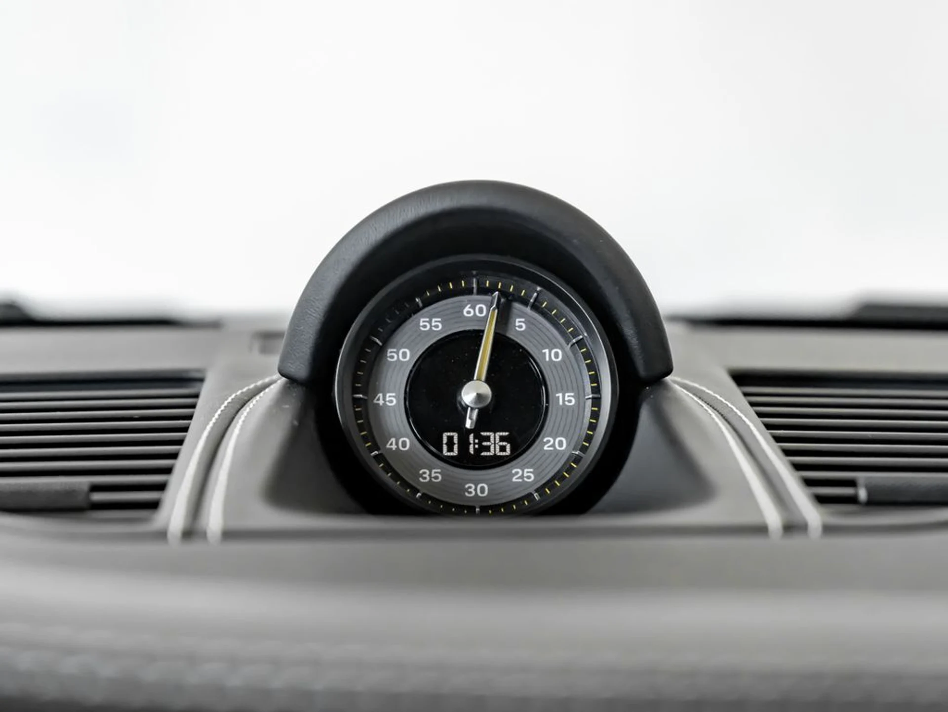 mph020_640556440_47415cb399db2828606a61bb475a49e3_9112956bb3