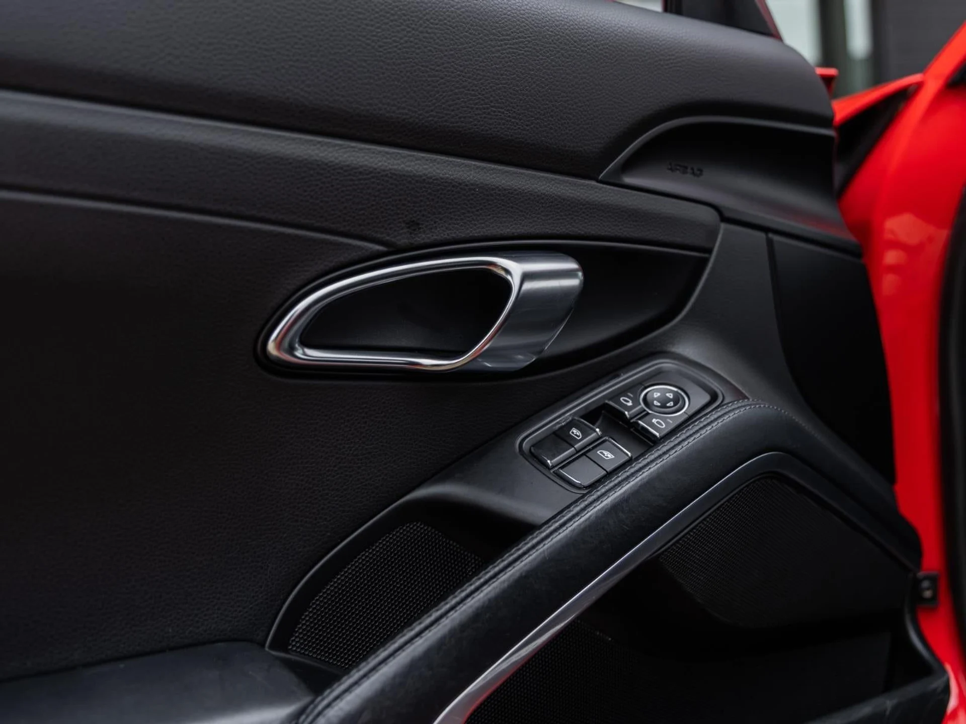 mph020_646642721_21_e23771bc69