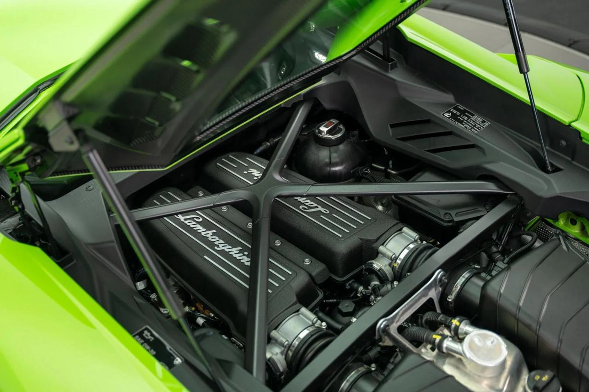 mph020_653838384_ff35781639910c3147c8a6882b7e14ff_b438f1fd8d