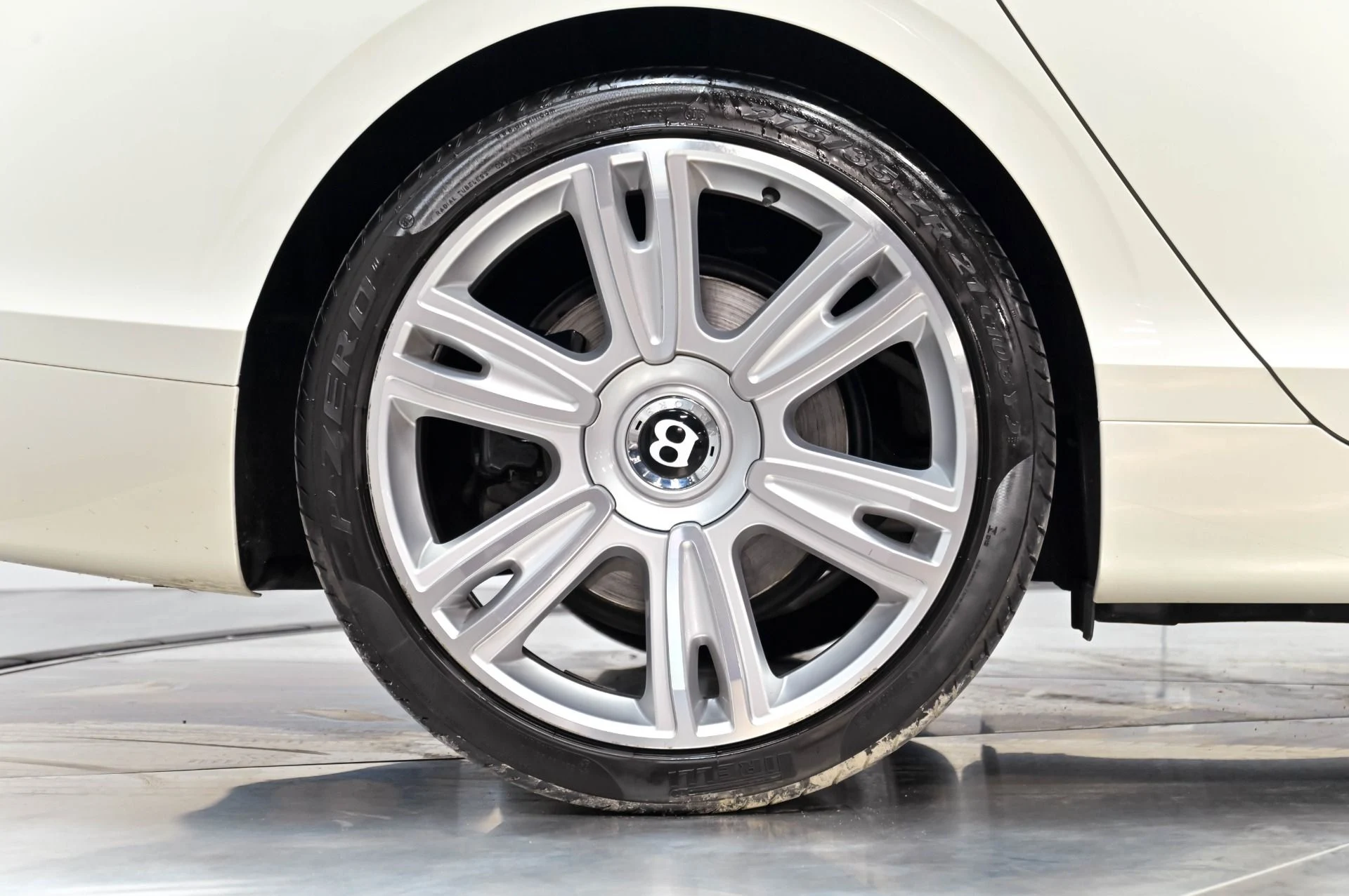 mph020_672977710_Used_2016_Bentley_Flying_Spur_W12_1779838751_42cb5b3a78